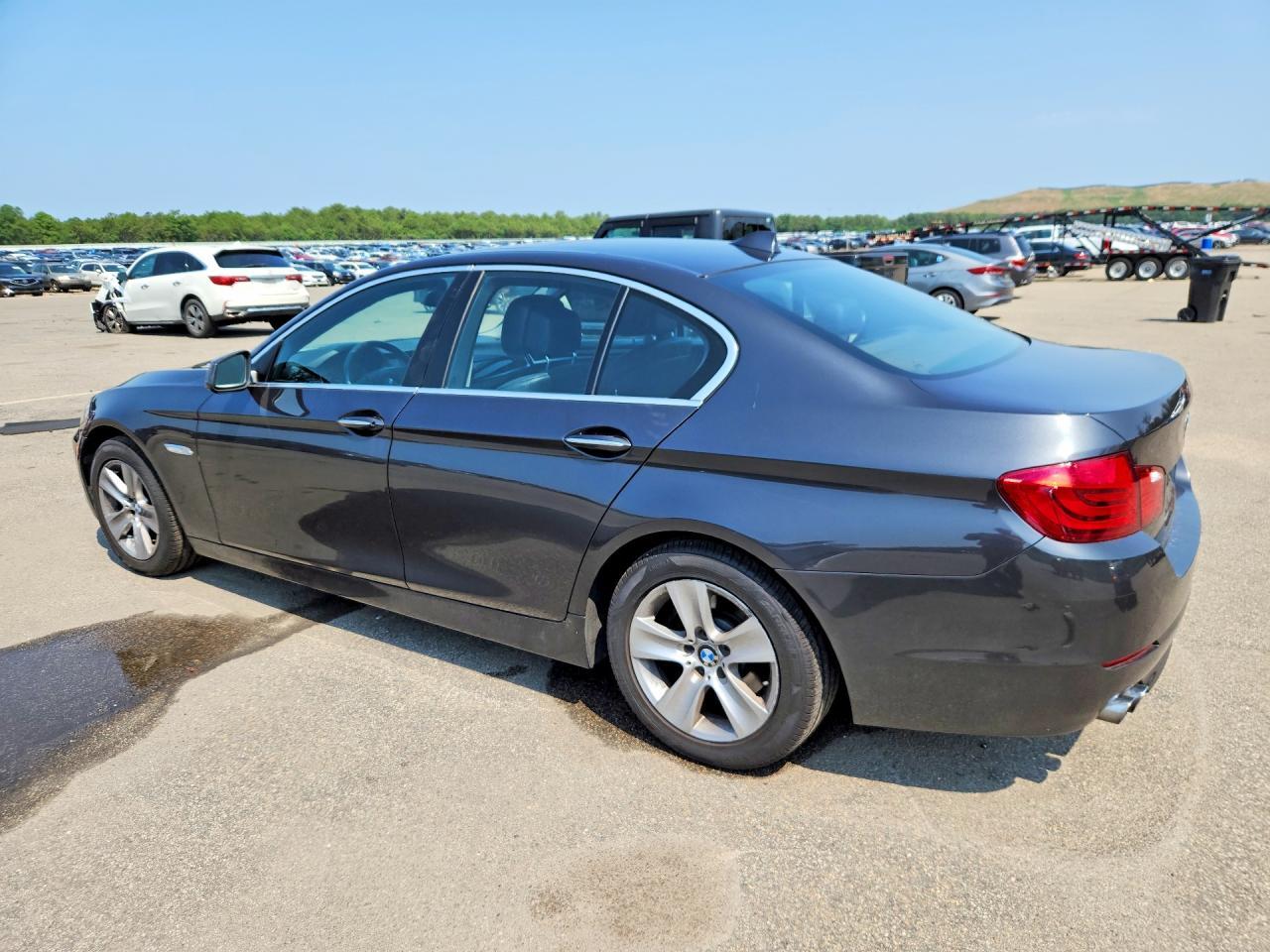 2013 BMW 528 I - Фото 2