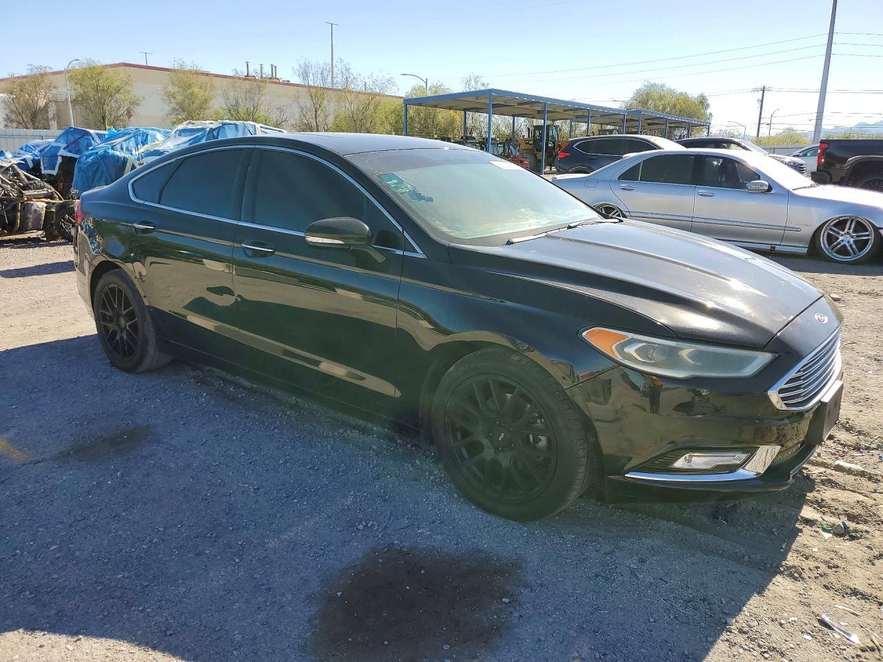 2018 Ford Fusion Titanium/Platinum - Image 4
