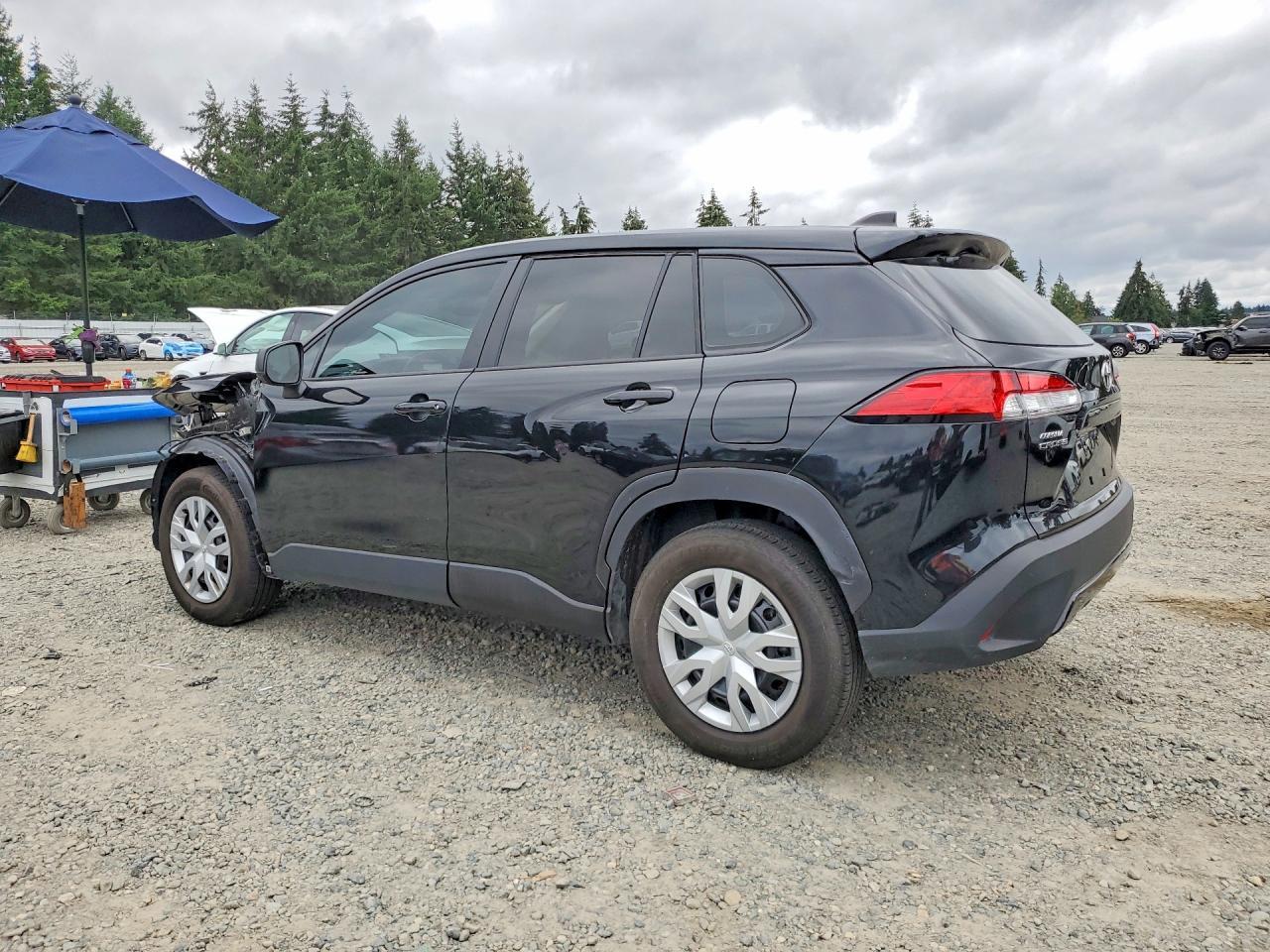 2022 Toyota Corolla Cross L - Фото 2