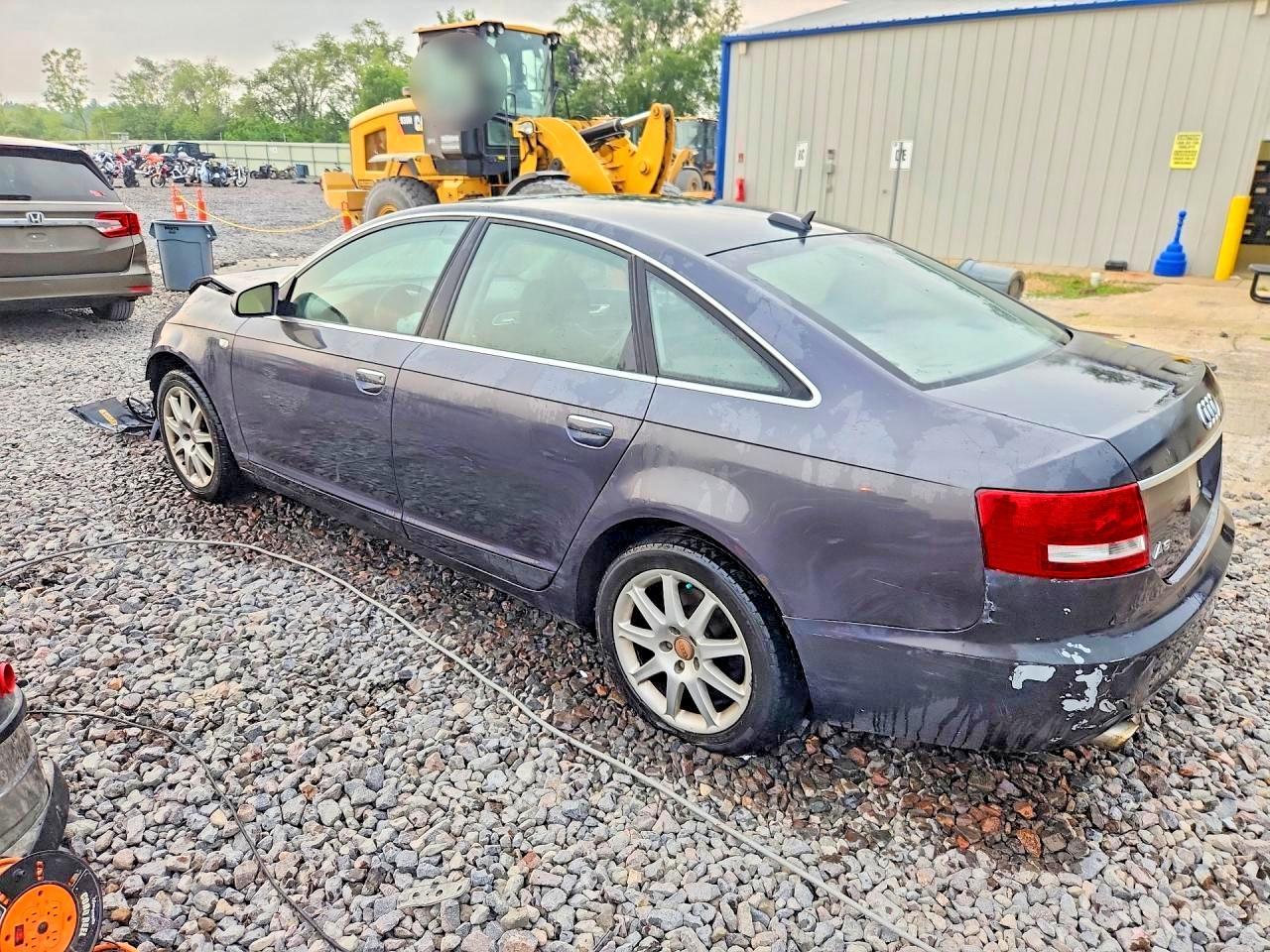 2005 Audi A6 3.2 Quattro - Image 2