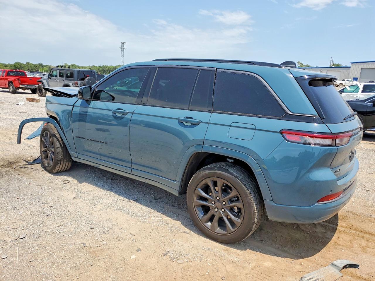 2026 Jeep Grand Cherokee Limited - Фото 2