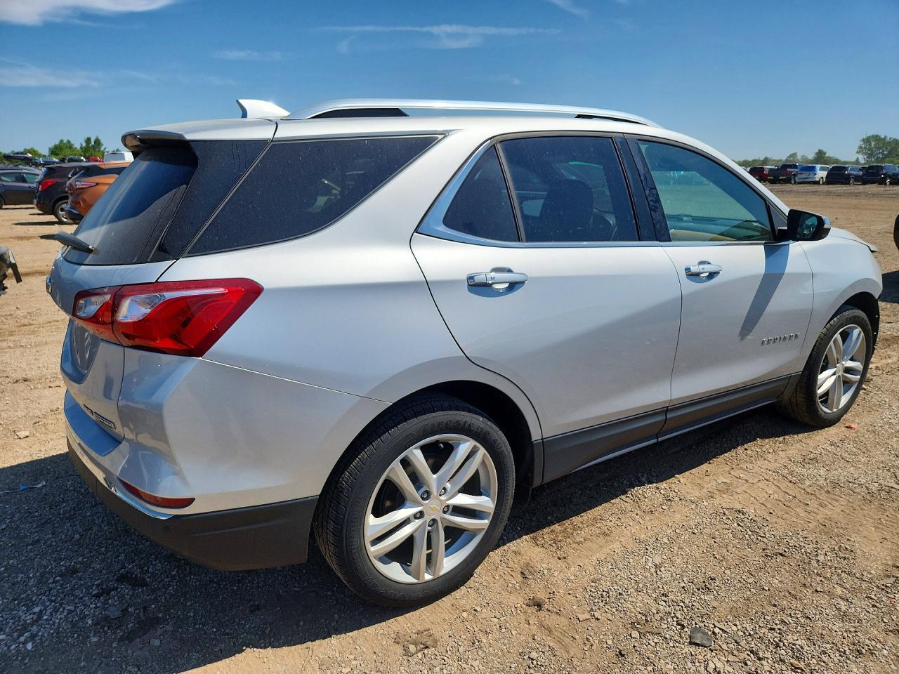 2018 Chevrolet Equinox Premier - Фото 3