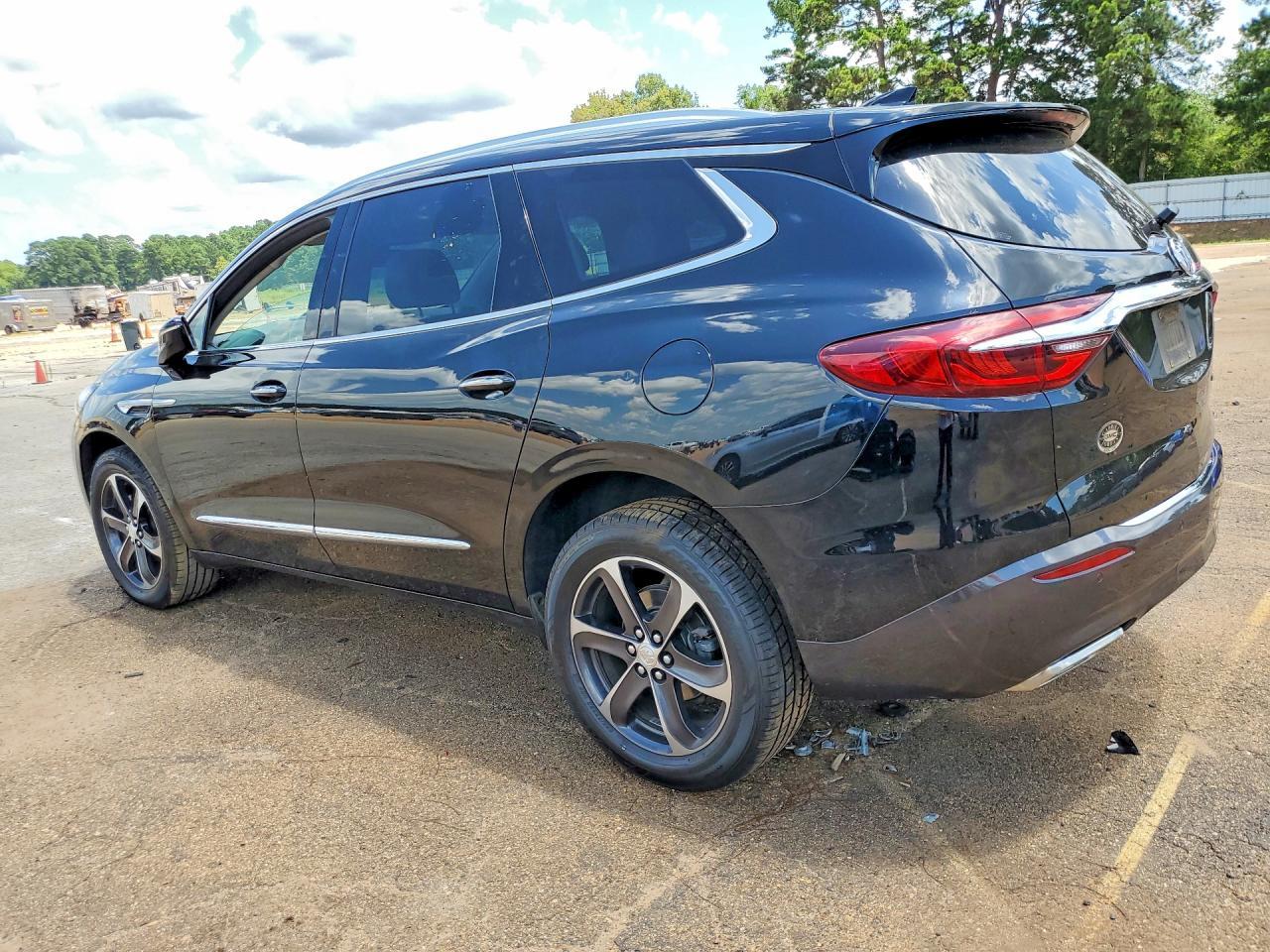 2019 Buick Enclave Essence - Фото 2