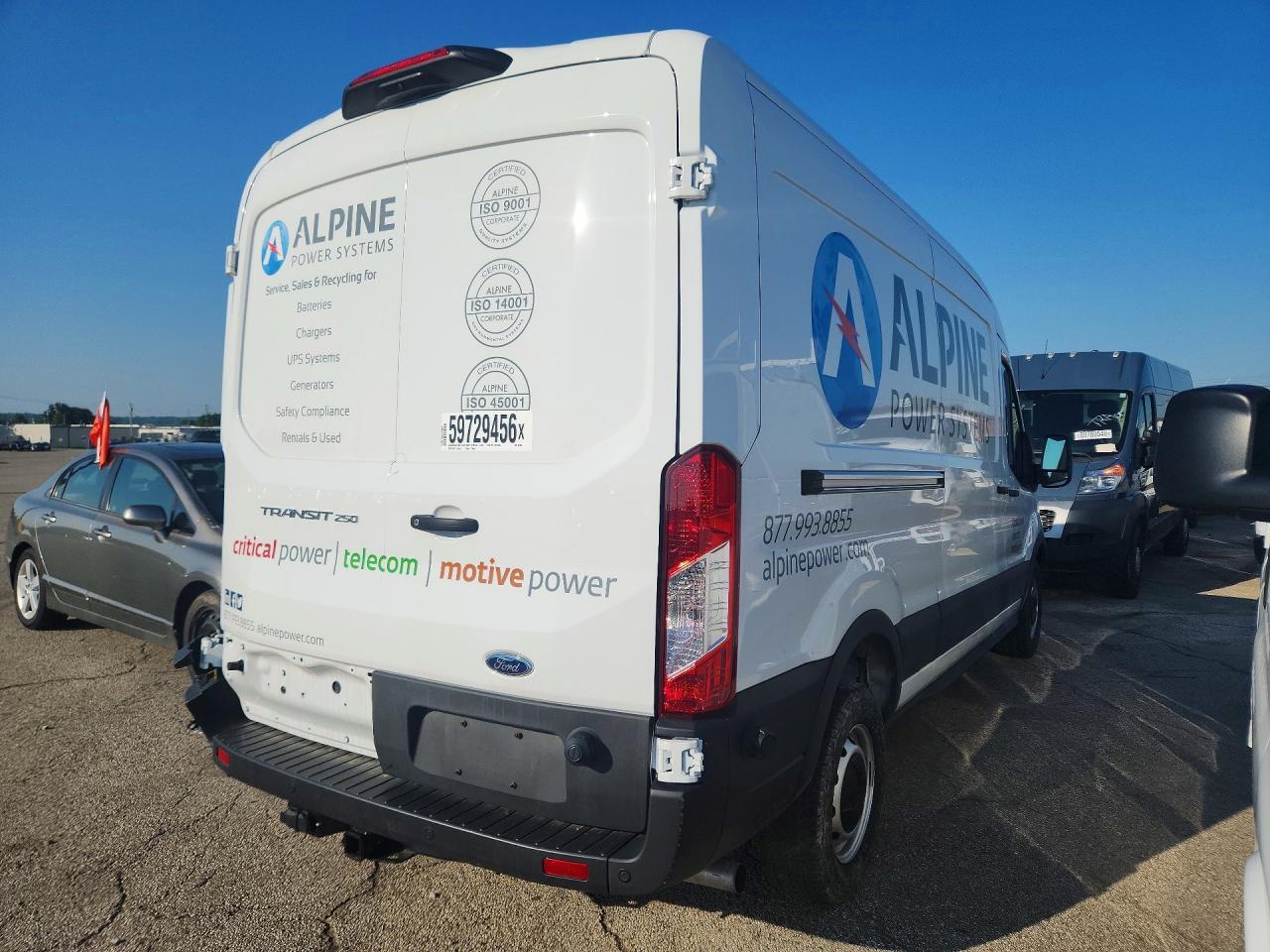 2024 Ford Transit T-250 - Фото 3