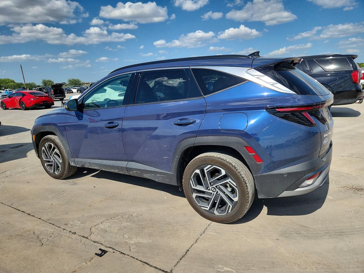 2025 Hyundai Tucson Limited - Фото 2