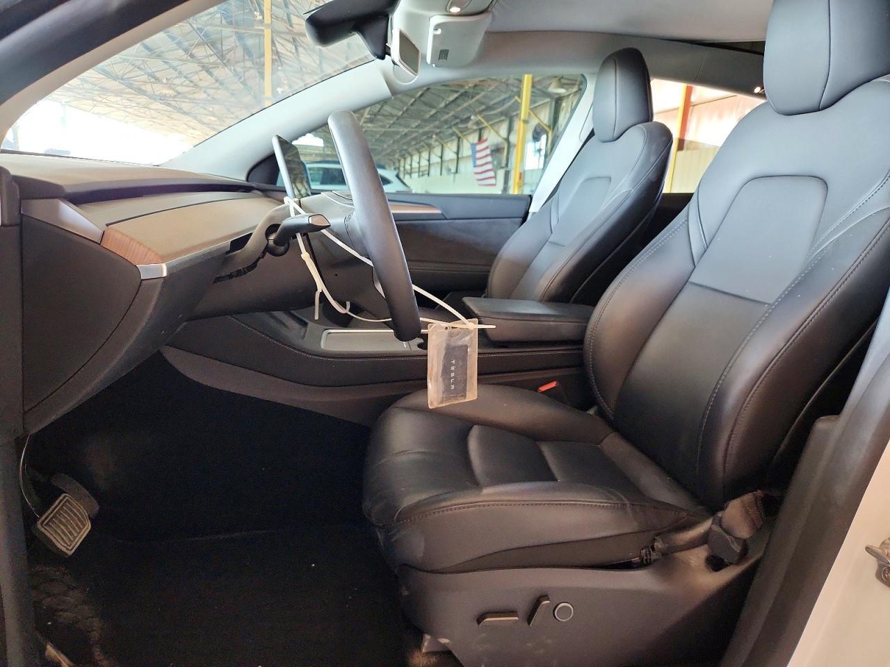 2024 Tesl Model Y - Фото 7
