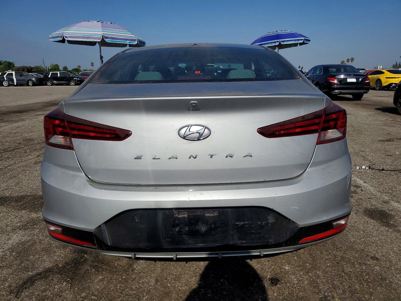 2020 Hyundai Elantra Sel - Фото 6