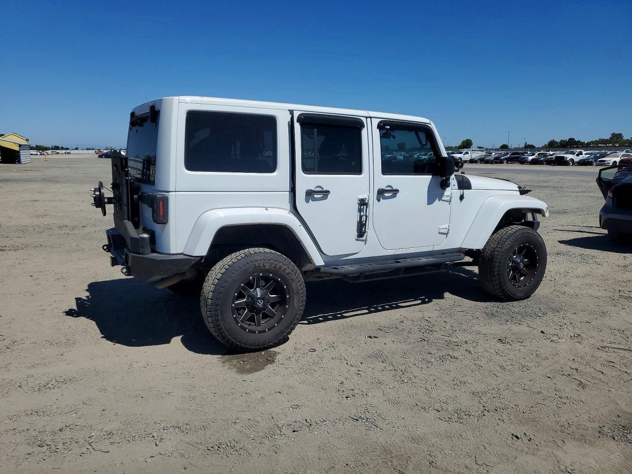 2012 Jeep Wrangler Unlimited Sahara - Фото 3