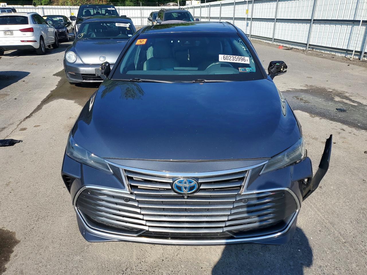 2019 Toyota Avalon Hybrid Limited - Фото 5