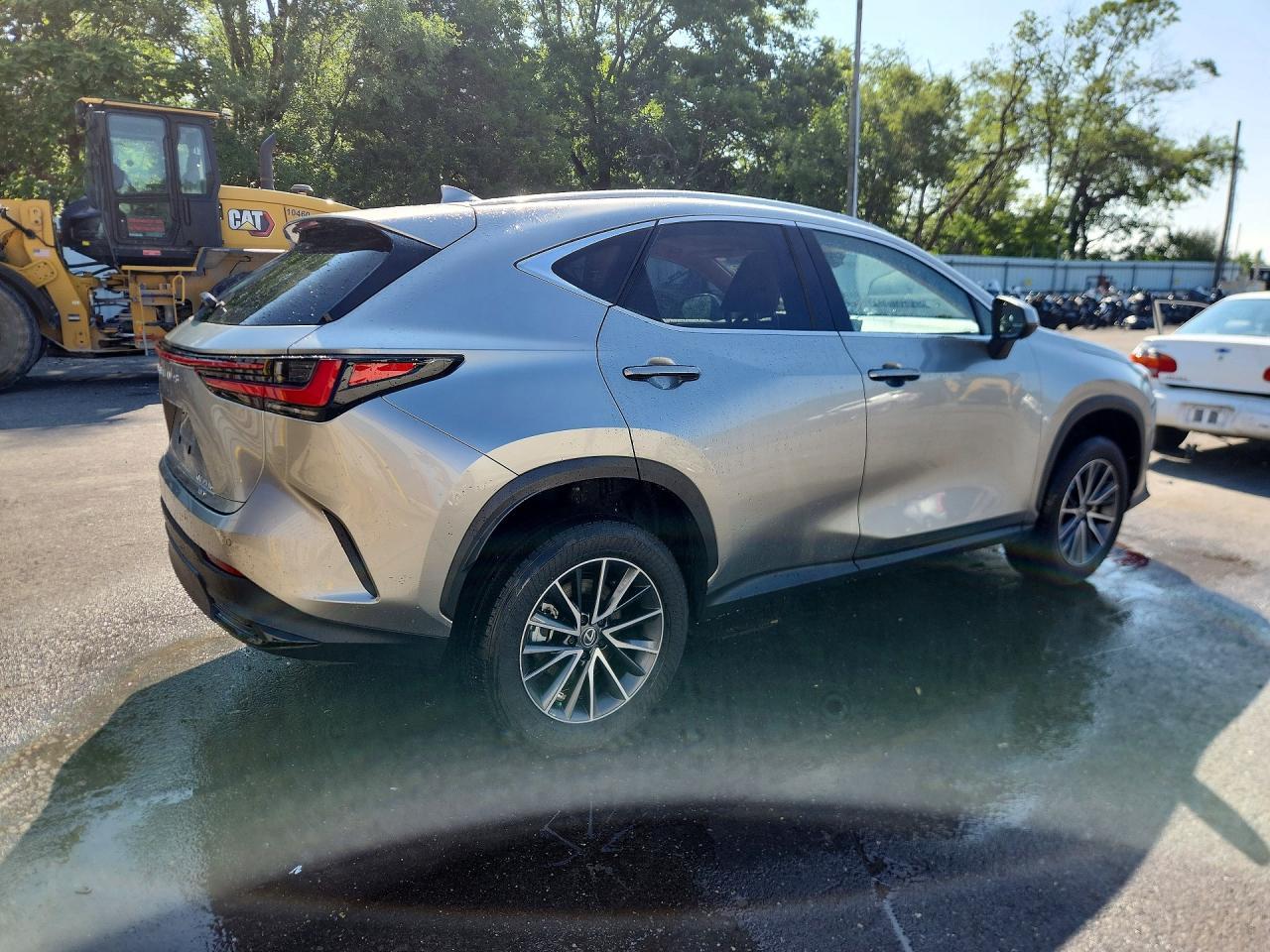 2024 Lexus Nx 350H Premium - Фото 3