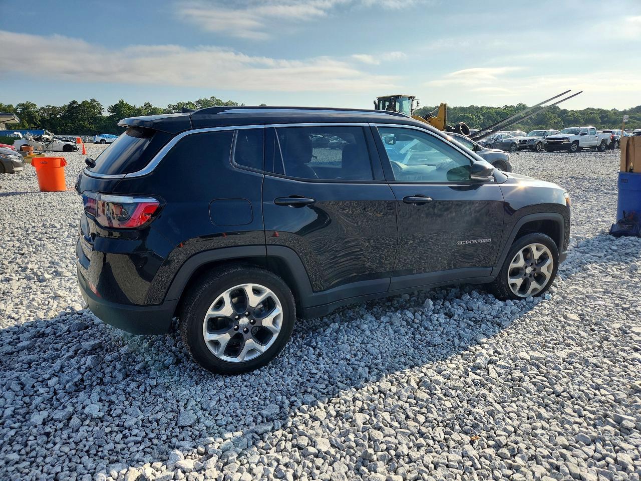 2021 Jeep Compass Limited - Фото 3