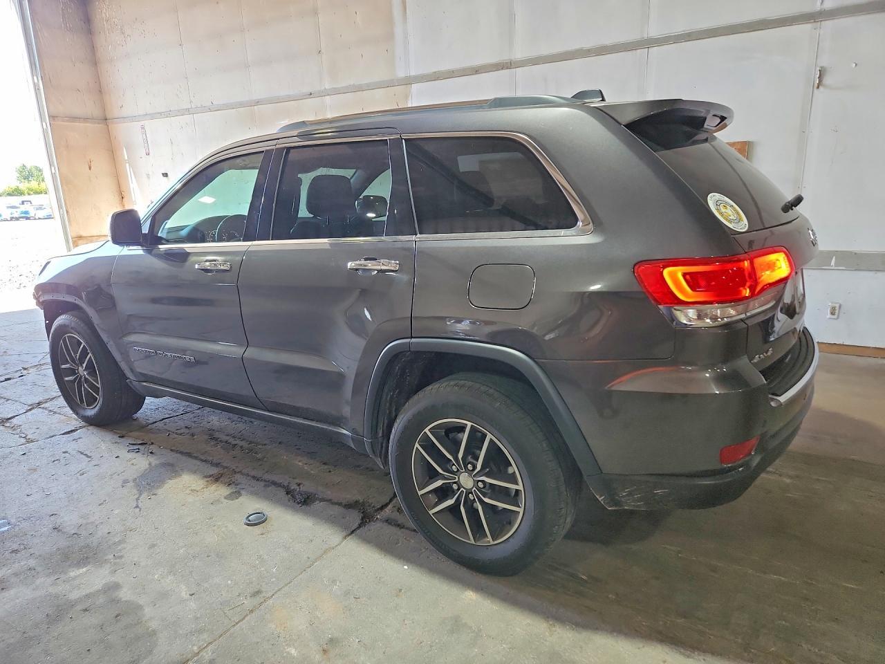 2017 Jeep Grand Cherokee Limited - Фото 2