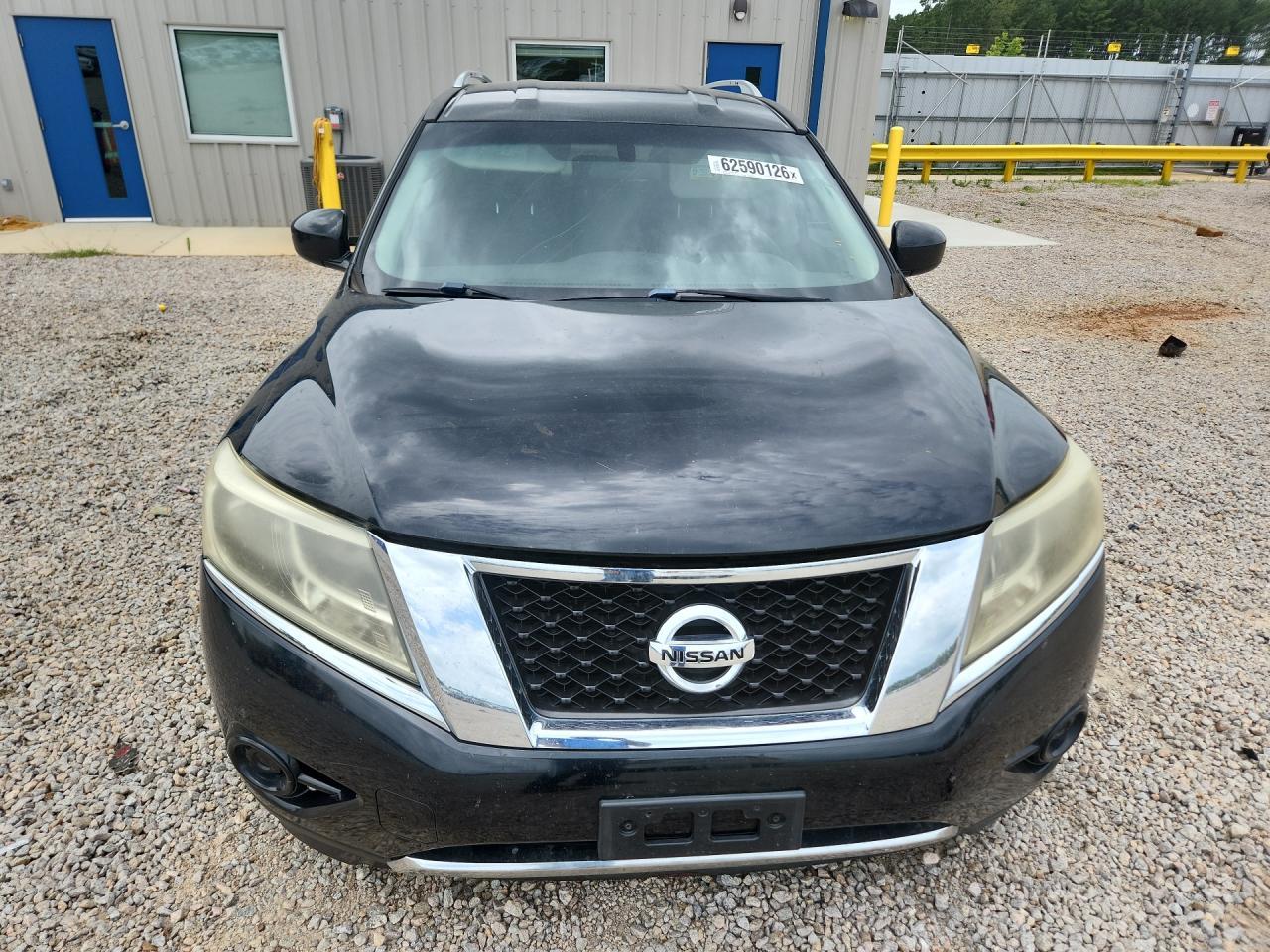 2015 Nissan Pathfinder S - Image 5