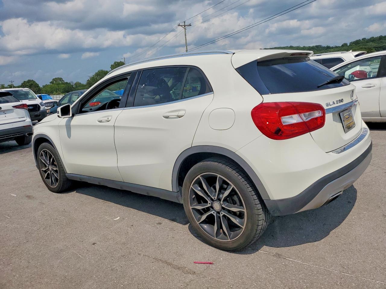 2017 Mercedes-Benz Gla 250 - Фото 2