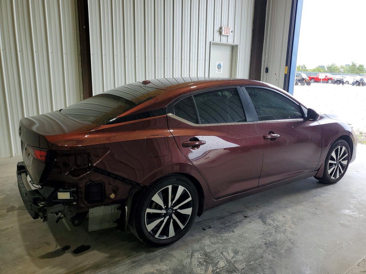2025 Nissan Sentra Sv - Image 3