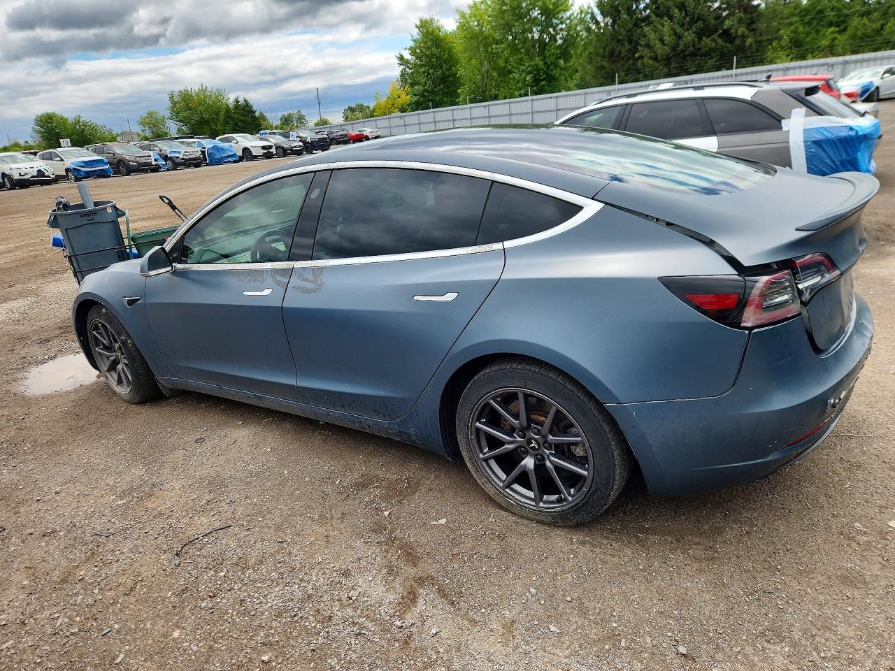 2020 Tesla Model 3 - Image 2