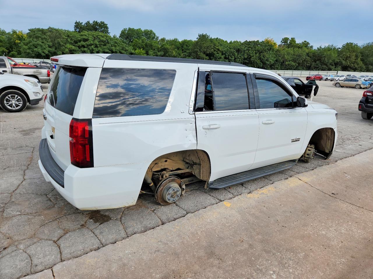 2018 Chevrolet Tahoe C1500 Lt - Фото 3