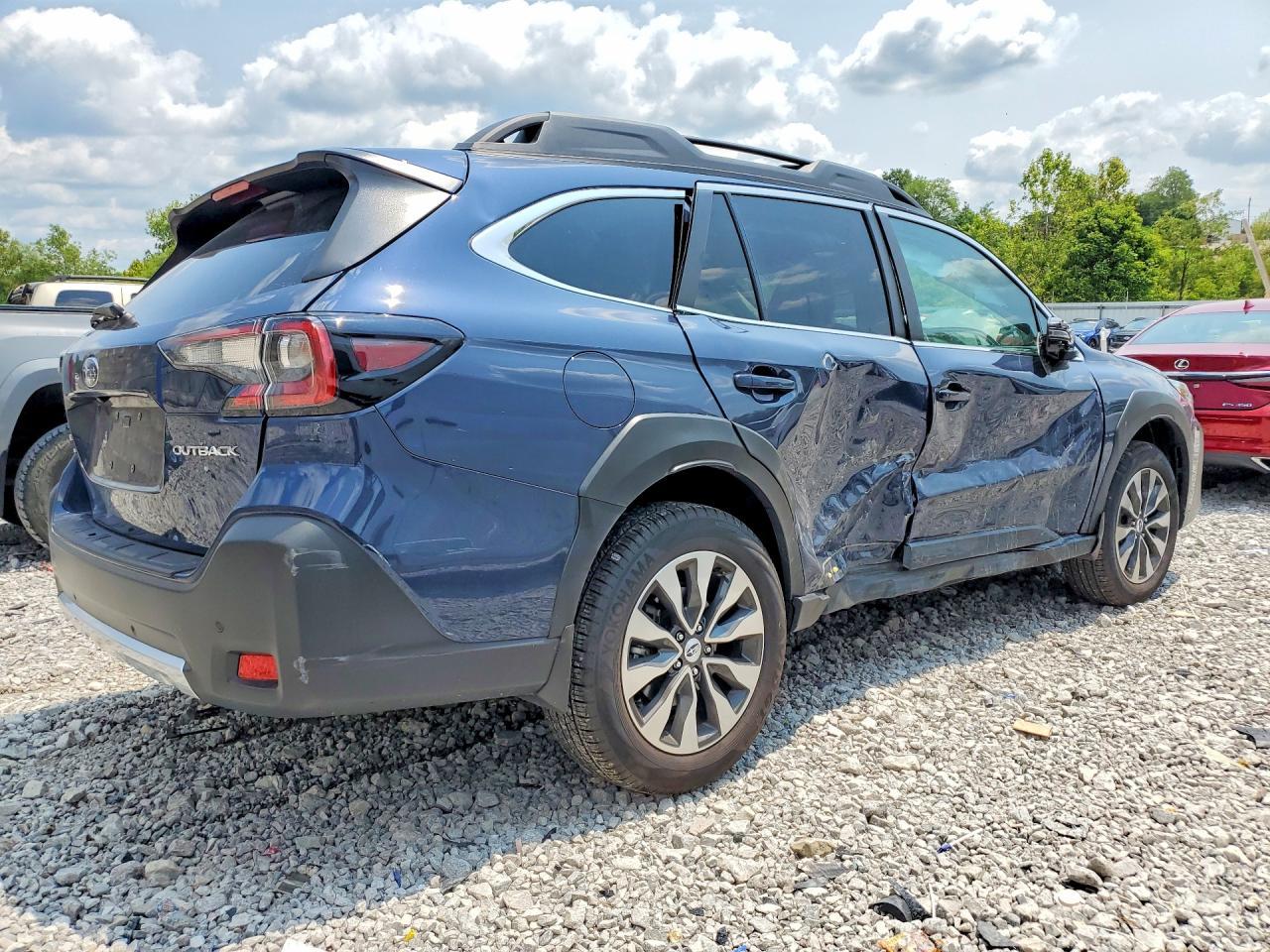 2025 Subaru Outback Limited - Фото 3