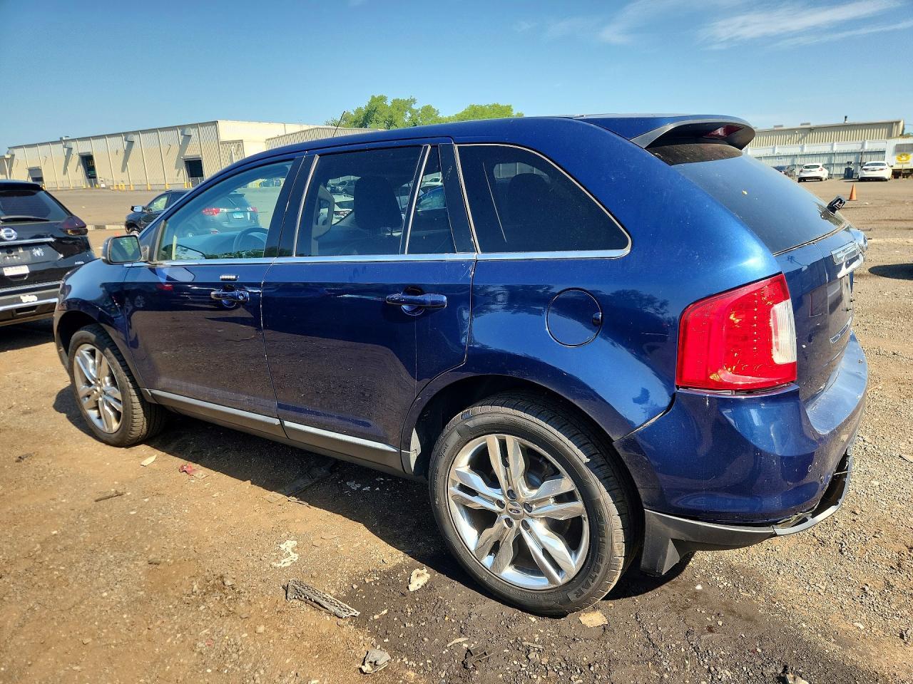 2012 Ford Edge Limited - Image 2