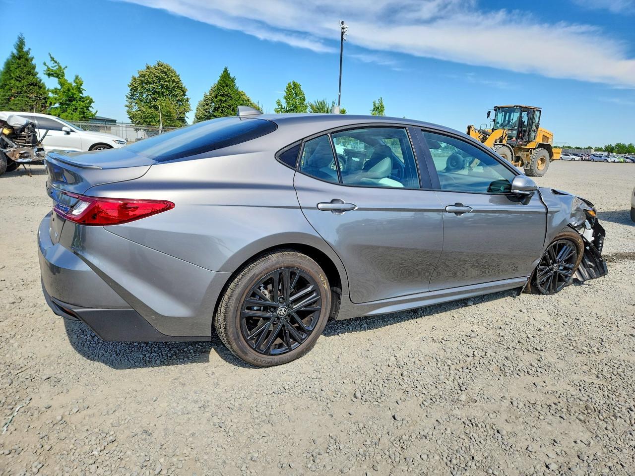 2026 Toyota Camry Se - Image 3