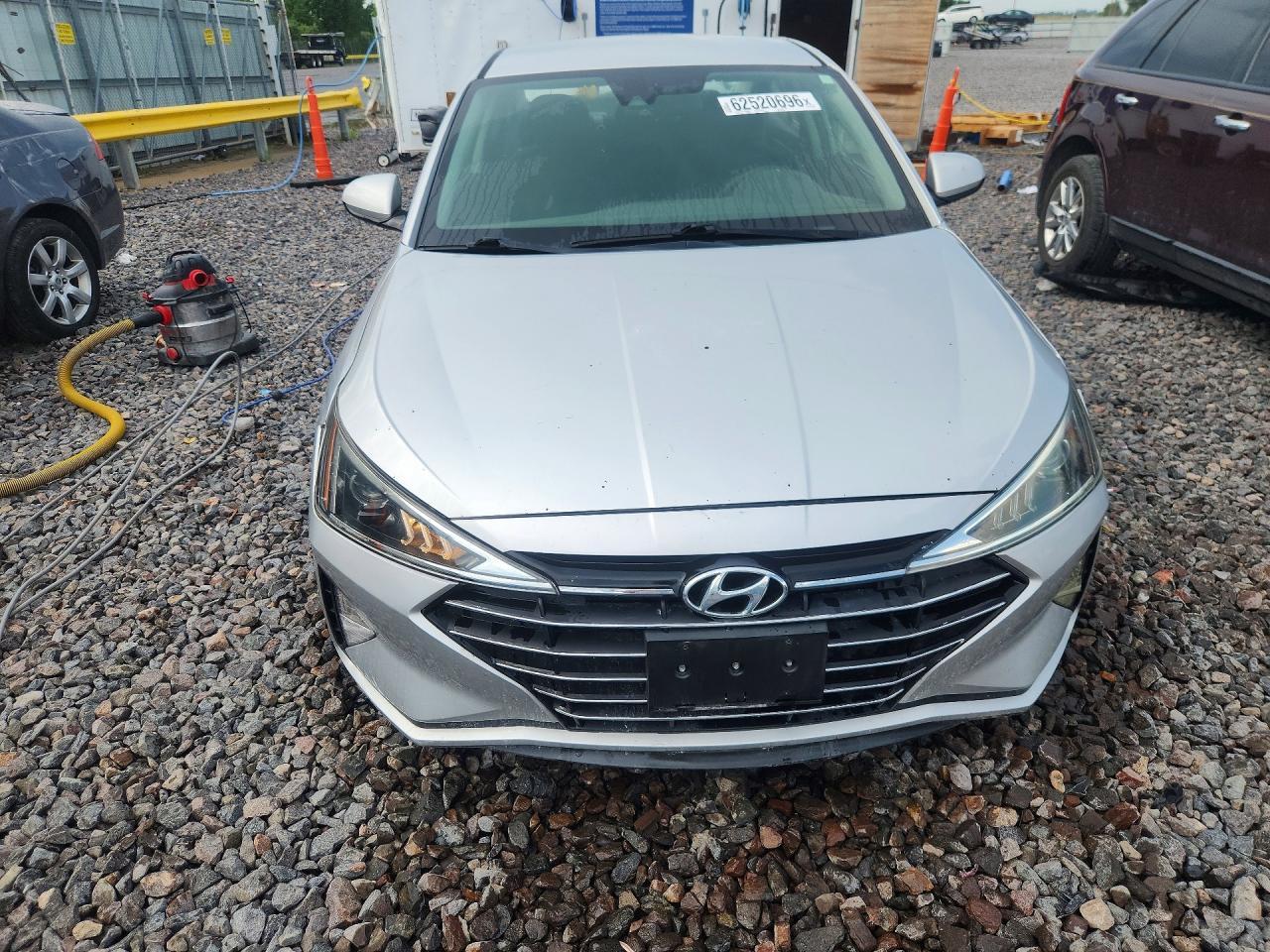 2020 Hyundai Elantra Sel - Image 4