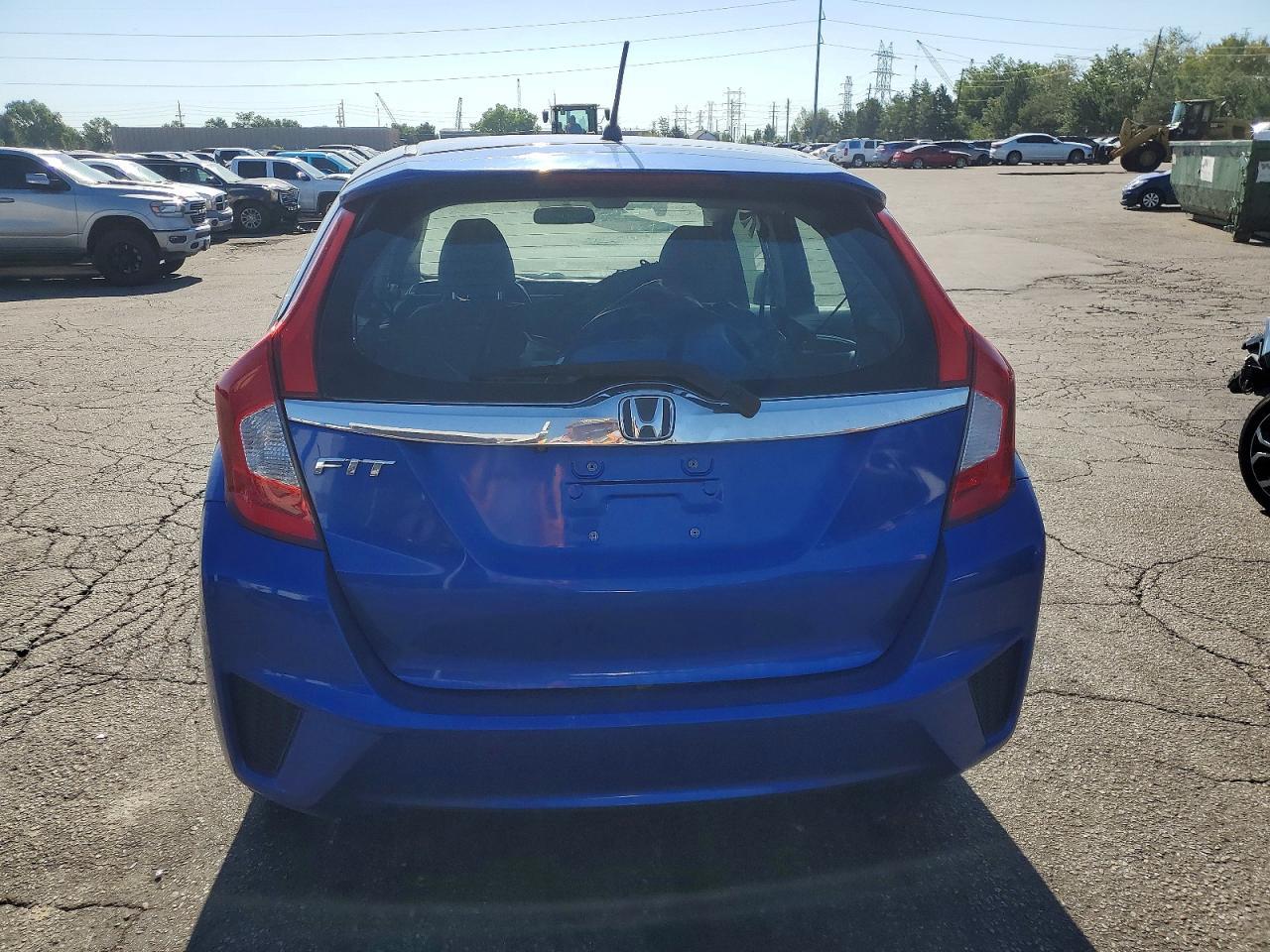 2016 Honda Fit Ex - Image 6