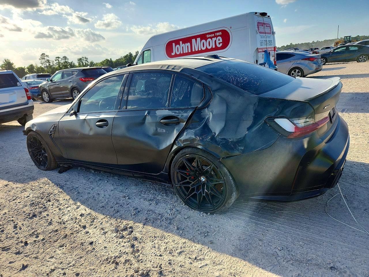 2024 BMW M3 Competition - Фото 2