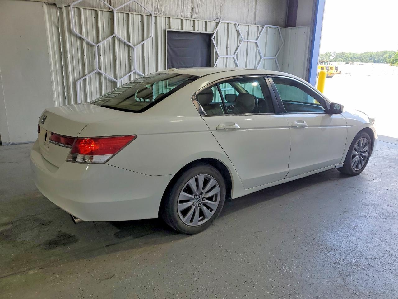 2012 Honda Accord Exl - Image 3
