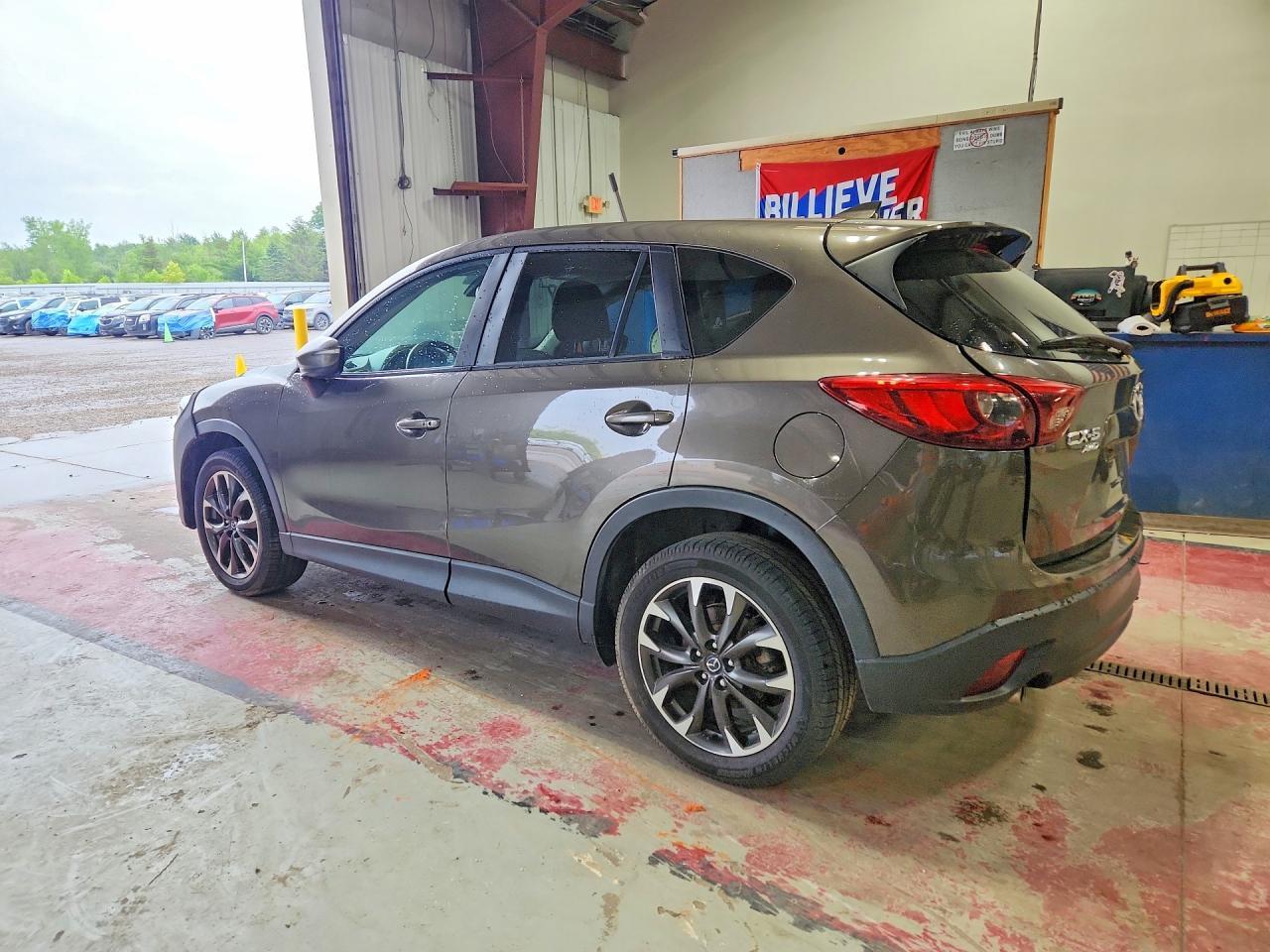 2016 Mazda Cx-5 Gt - Image 2
