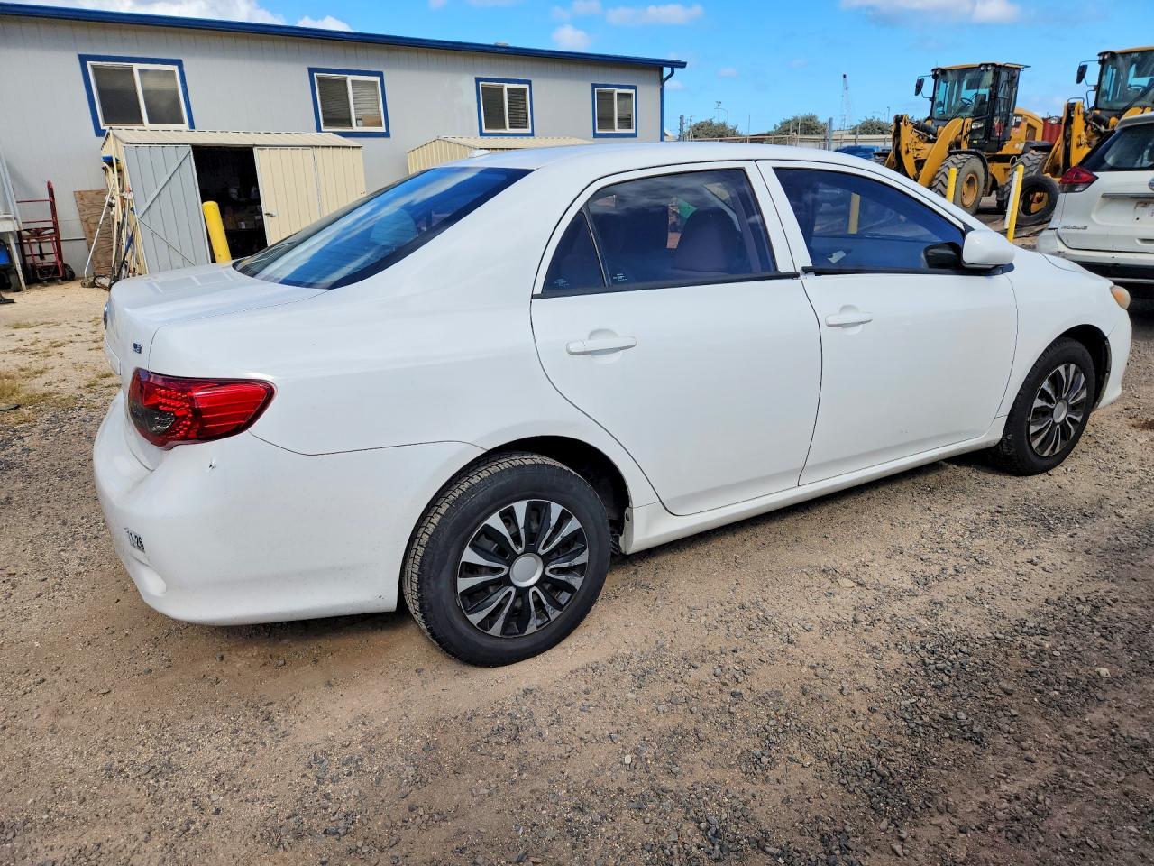 2010 Toyota Corolla - Фото 3