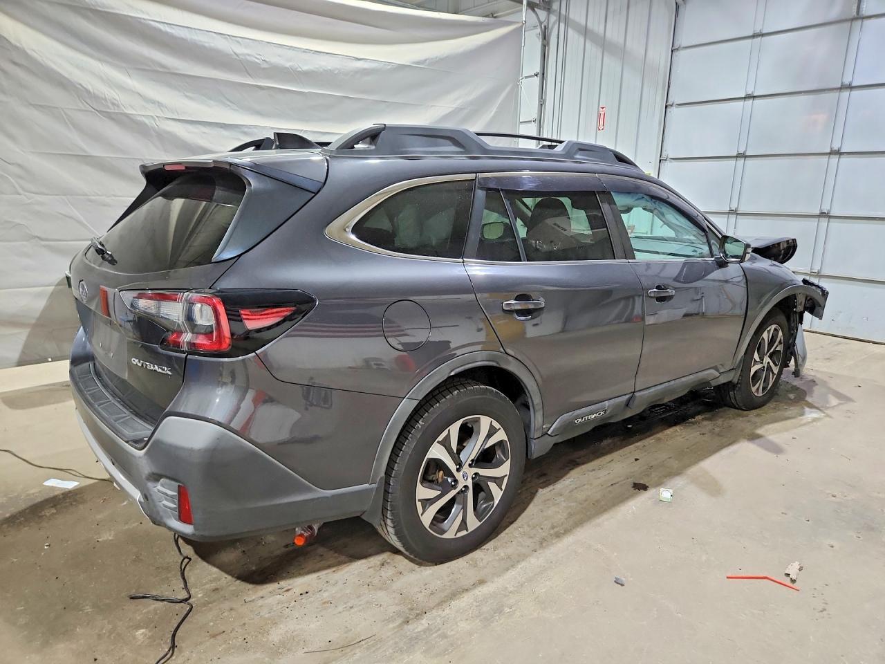 2020 Subaru Outback Limited - Фото 3