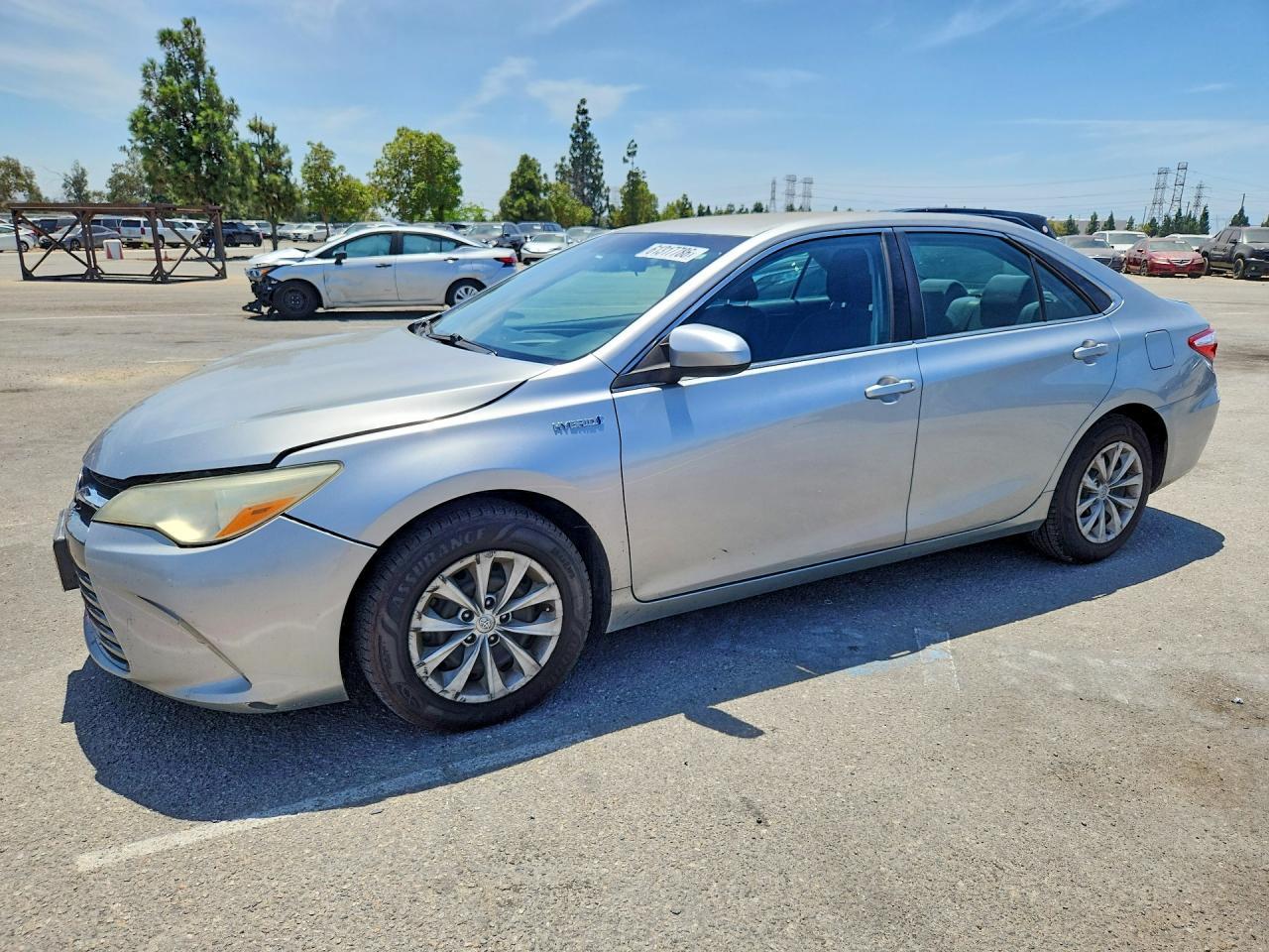 2015 Toyota Camry Hybrid Le