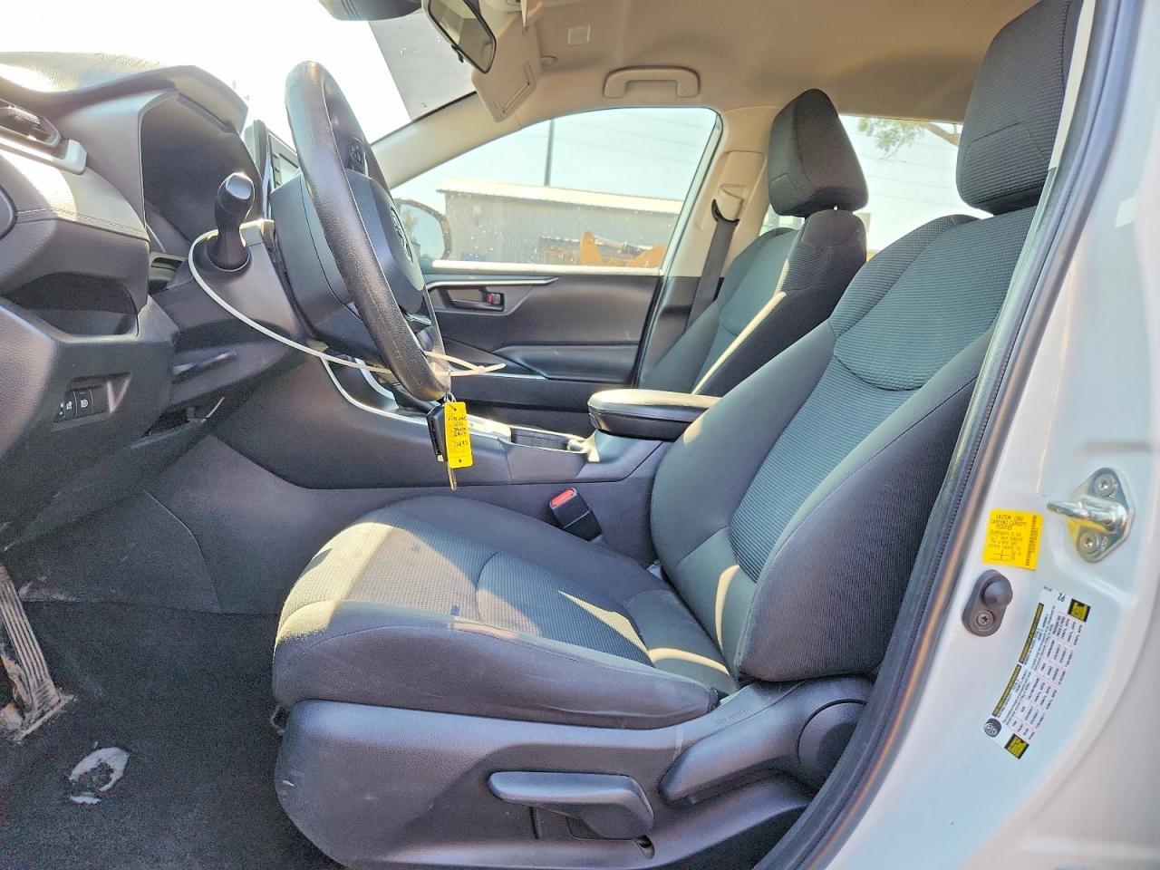 2022 Toyota Rav4 Le - Фото 7