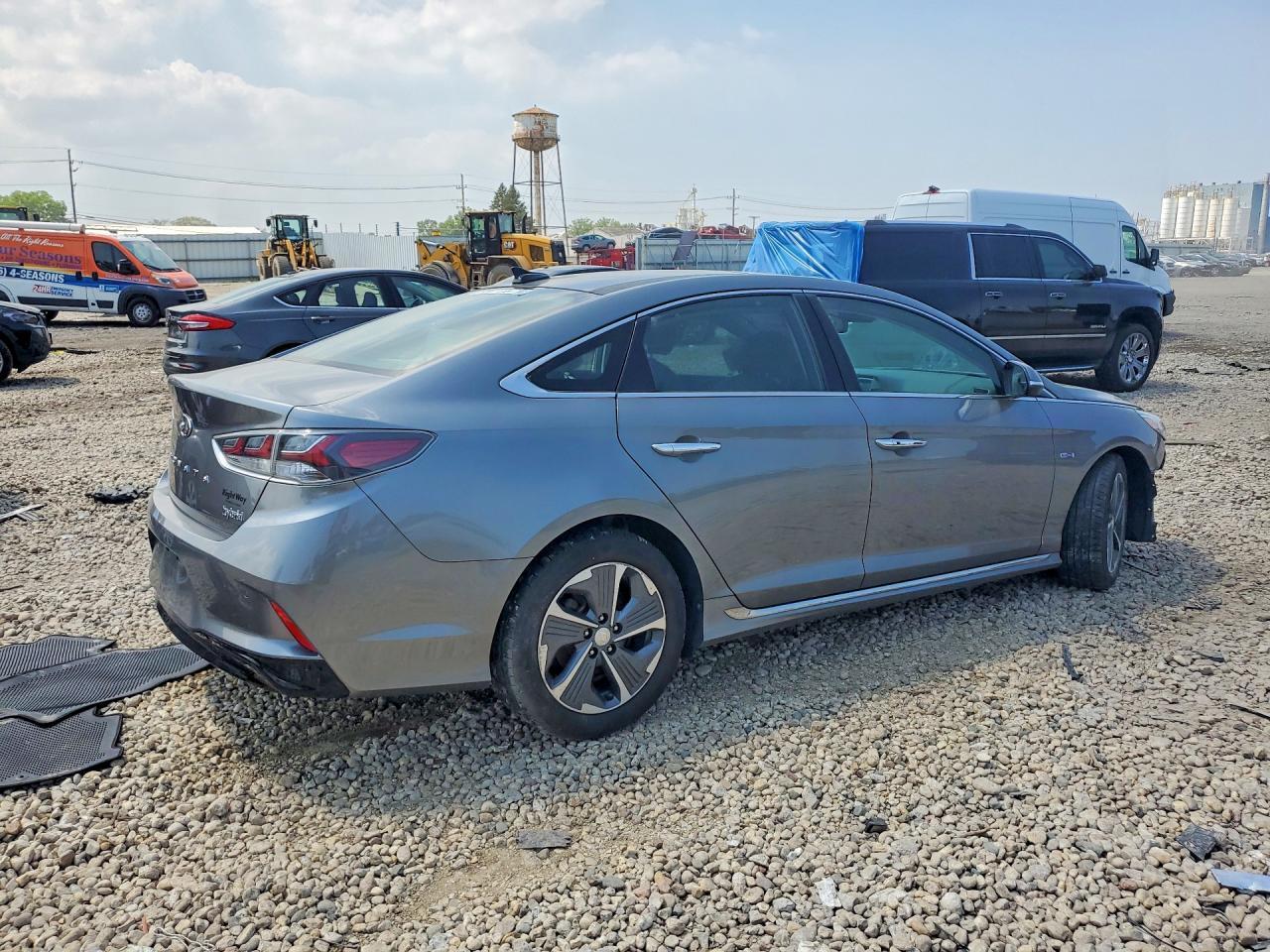 2019 Hyundai Sonata Hybrid Limited - Image 3
