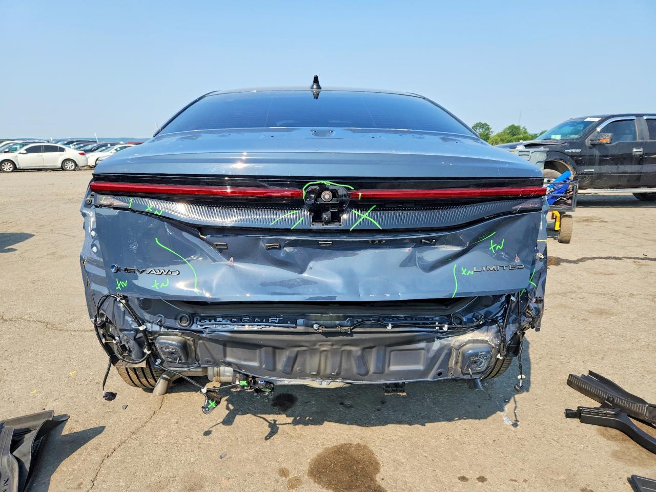2026 Toyota Crown Nightshade - Фото 6