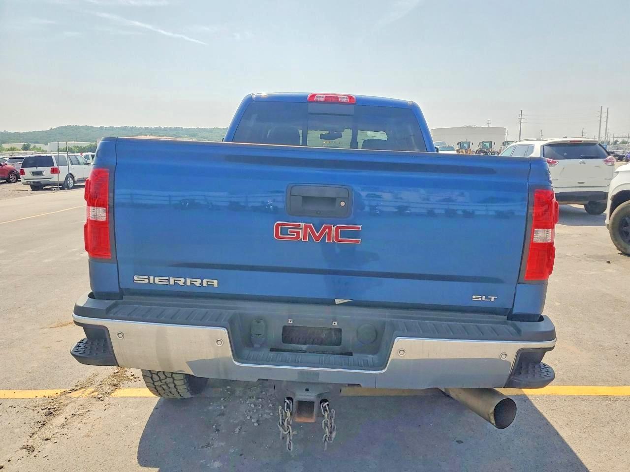 2019 GMC Sierra K2500 Slt - Image 6