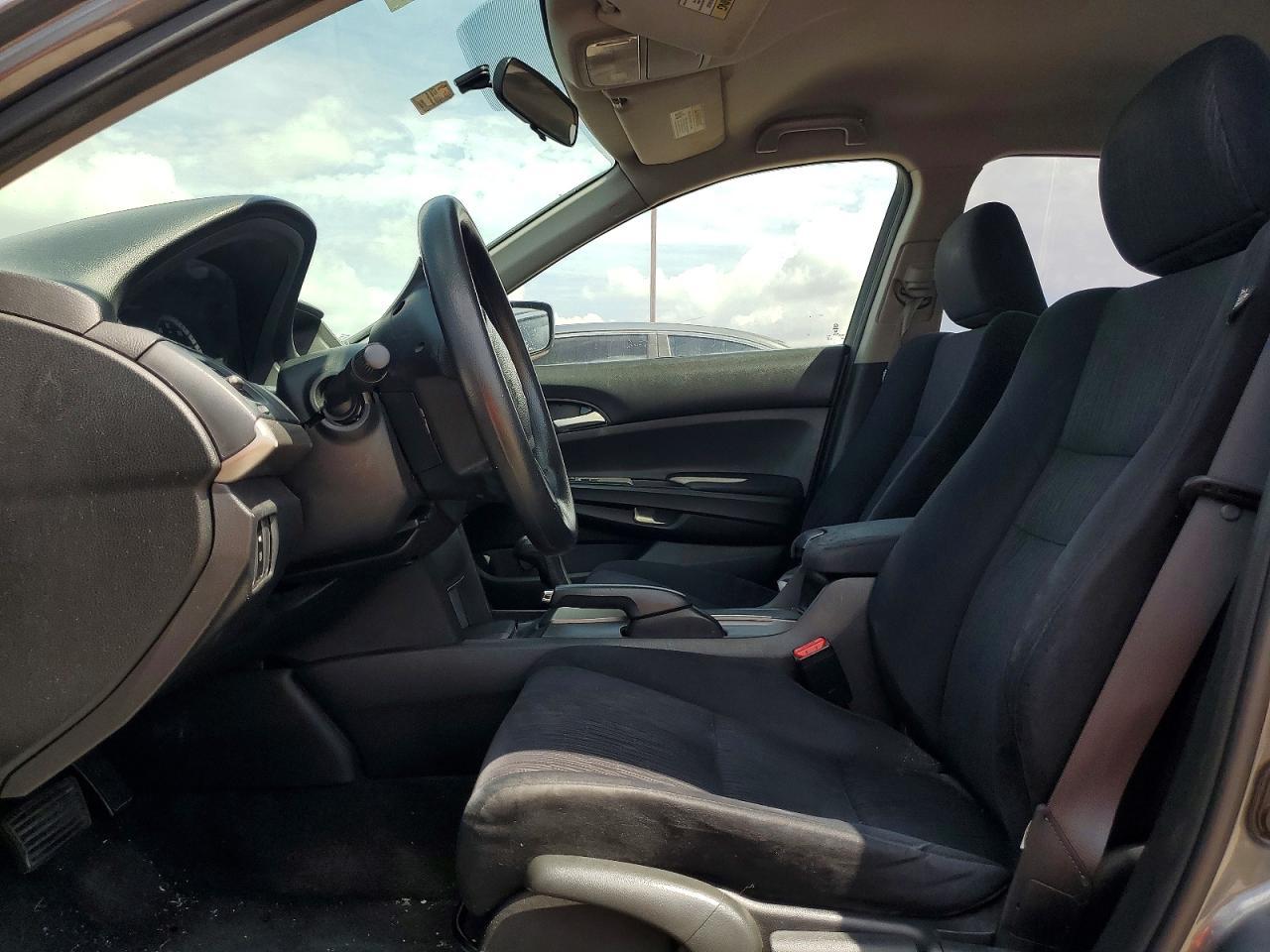 2012 Honda Accord Lx - Image 7