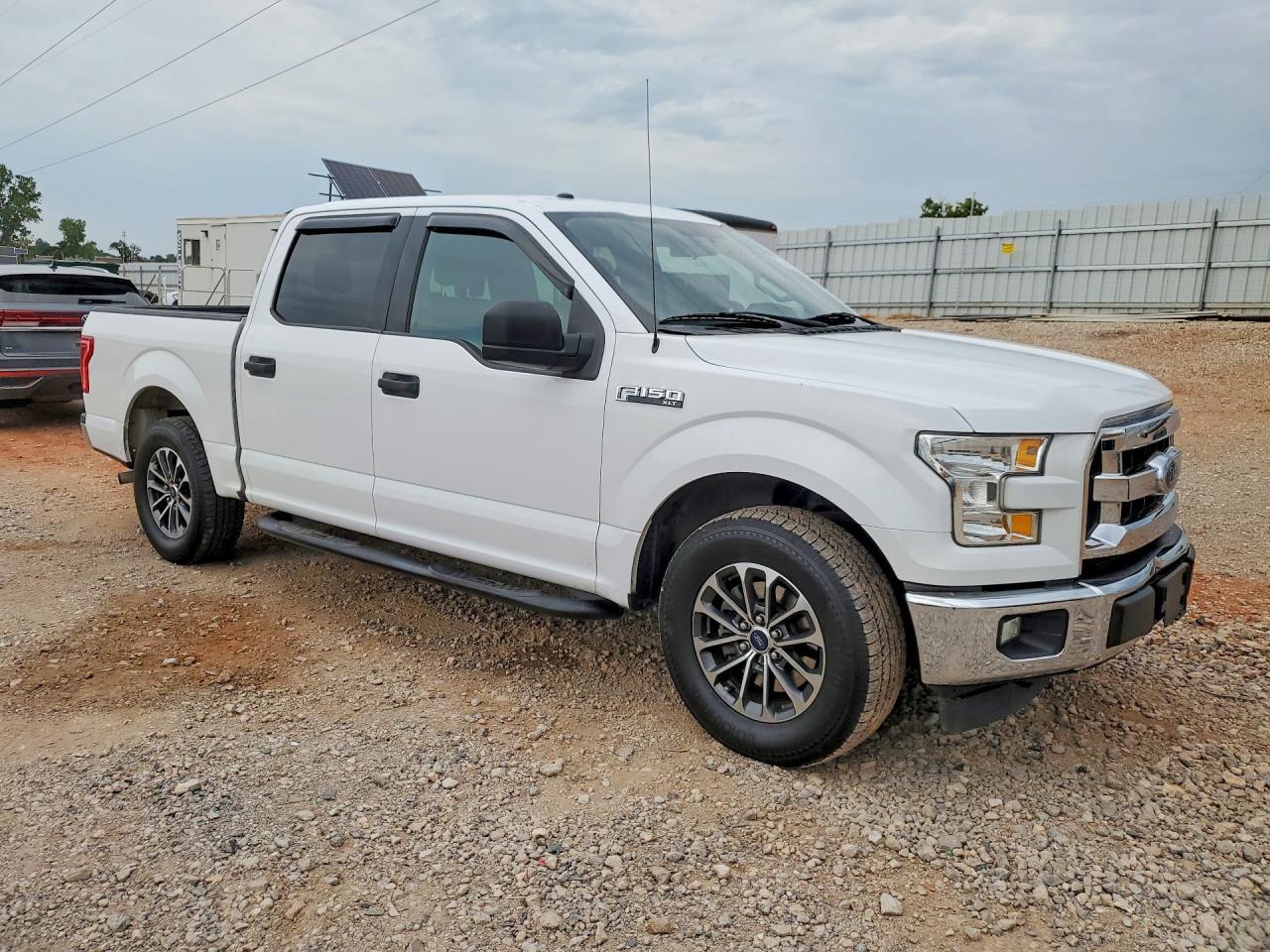 2017 Ford F150 Supercrew - Фото 4