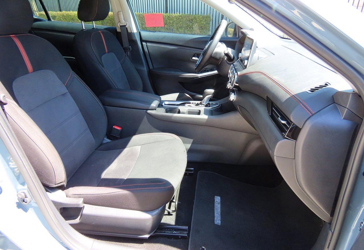 2025 Nissan Sentra Sr - Фото 5
