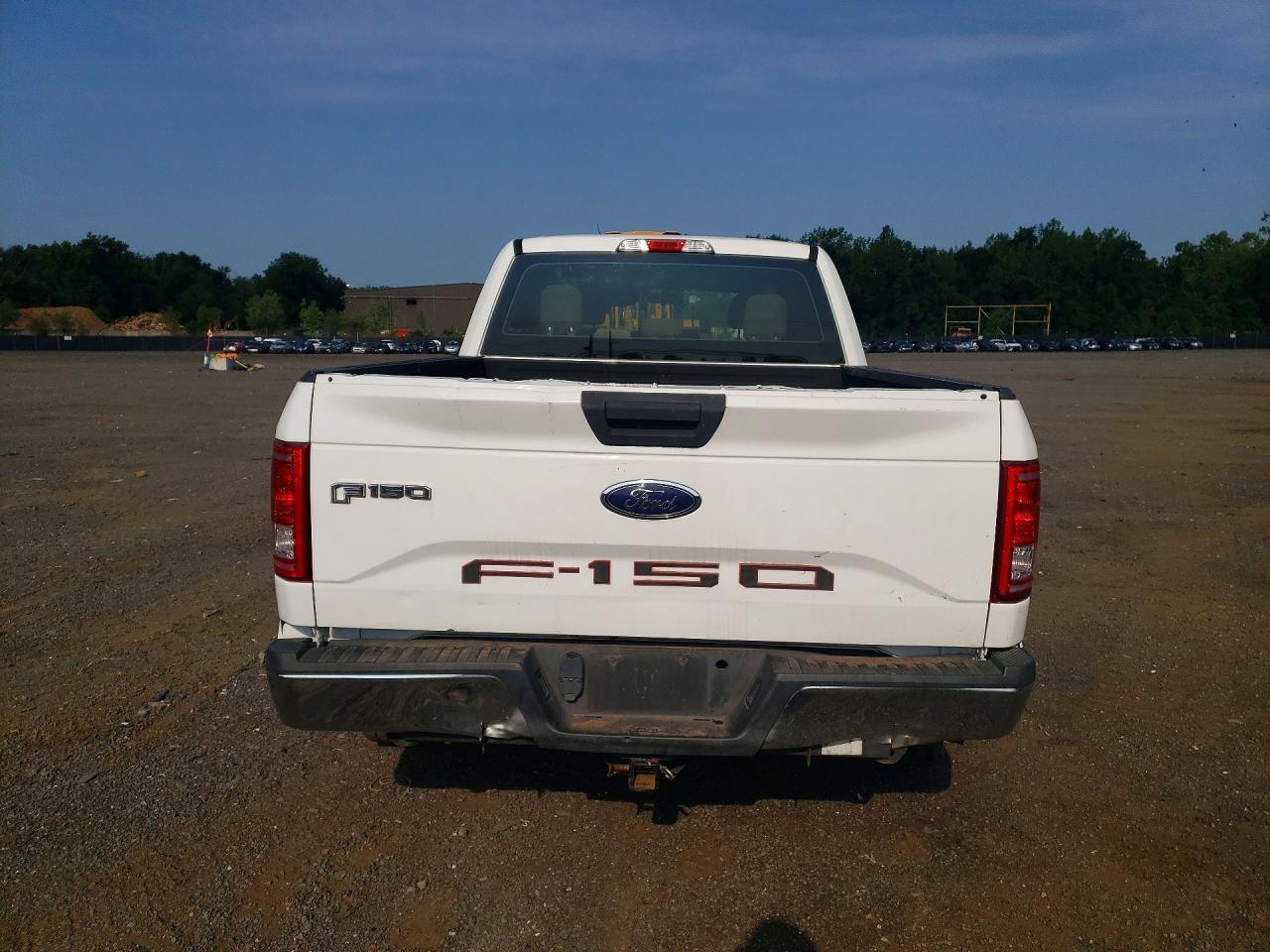 2015 Ford F150 Super Cab - Фото 6