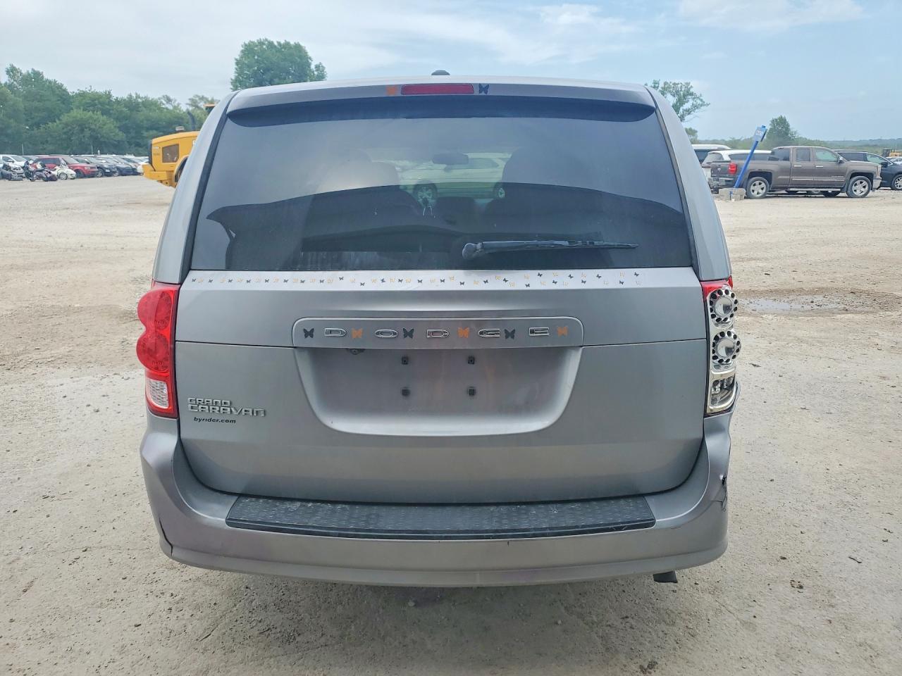 2016 Dodge Grand Caravan Sxt - Фото 6