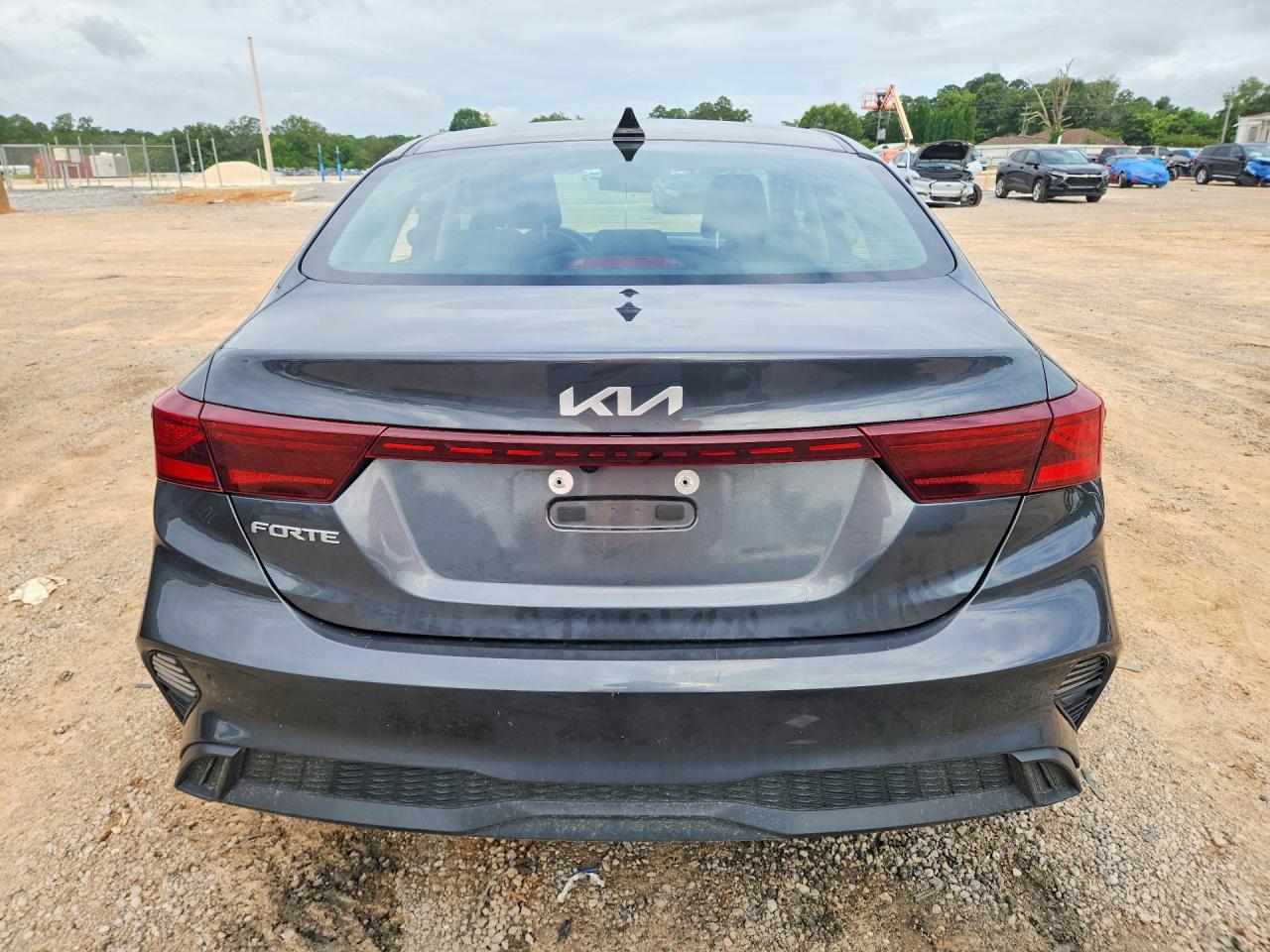 2023 Kia Forte Lxs - Фото 6