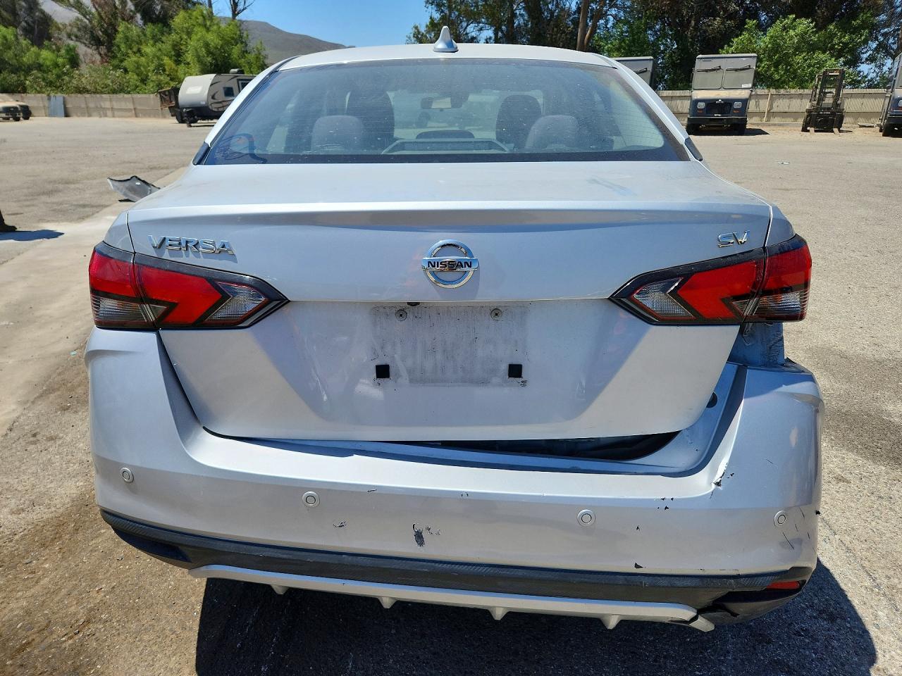 2021 Nissan Versa Sv - Фото 6