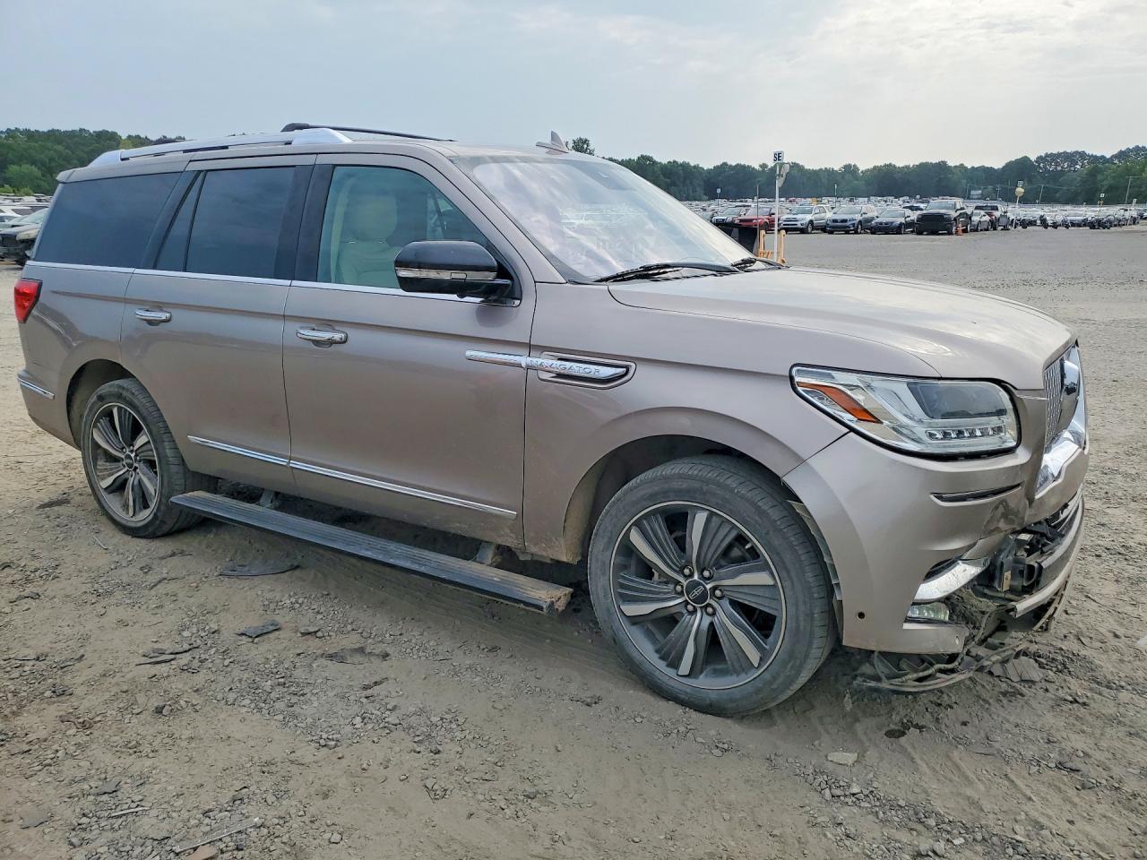 2019 Lincoln Navigator Reserve - Фото 4
