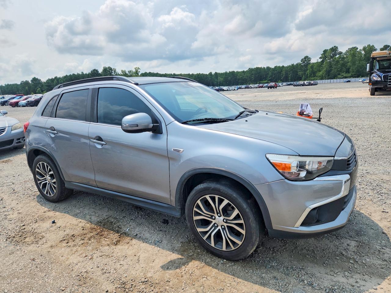 2017 Mitsubishi Outlander Sport Sel - Фото 4