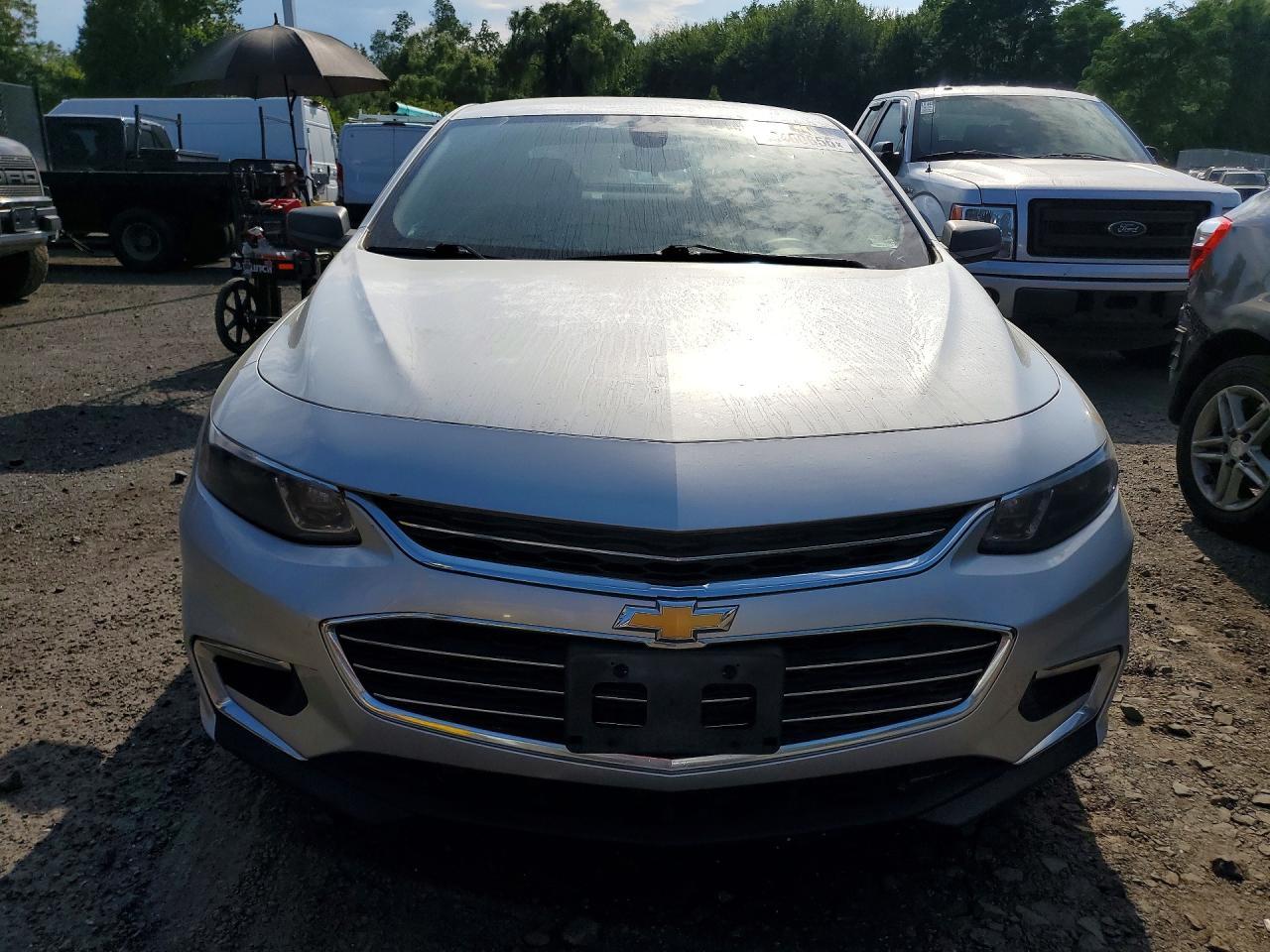 2017 Chevrolet Malibu Ls - Image 5