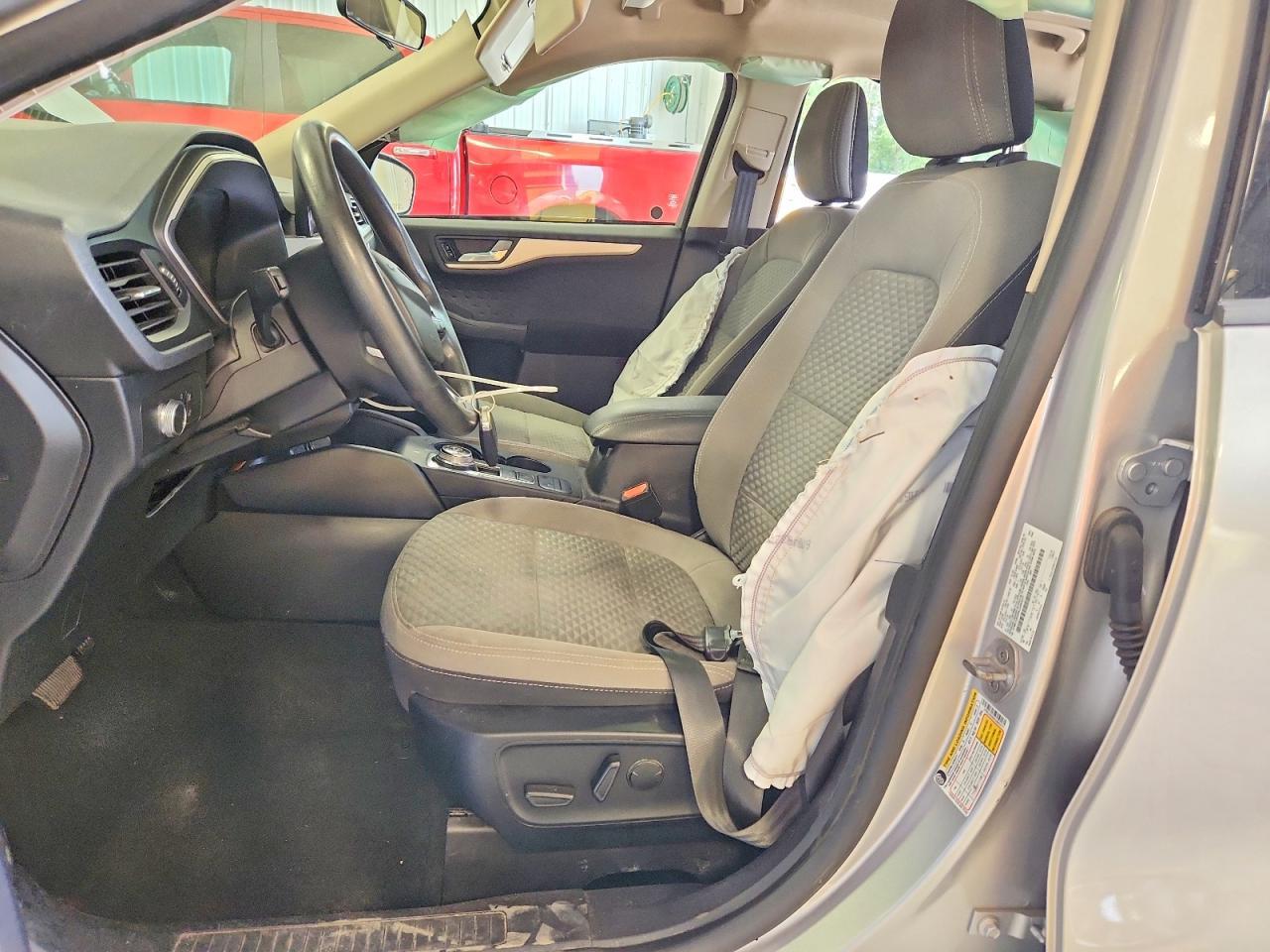 2020 Ford Escape Se - Фото 7