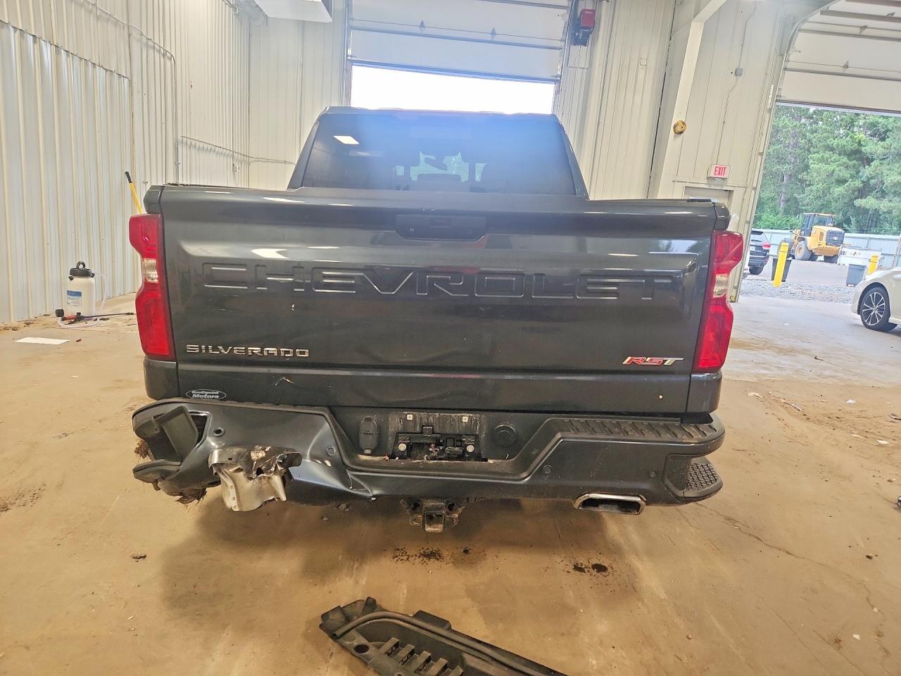 2021 Chevrolet Silverado K1500 Rst - Фото 6