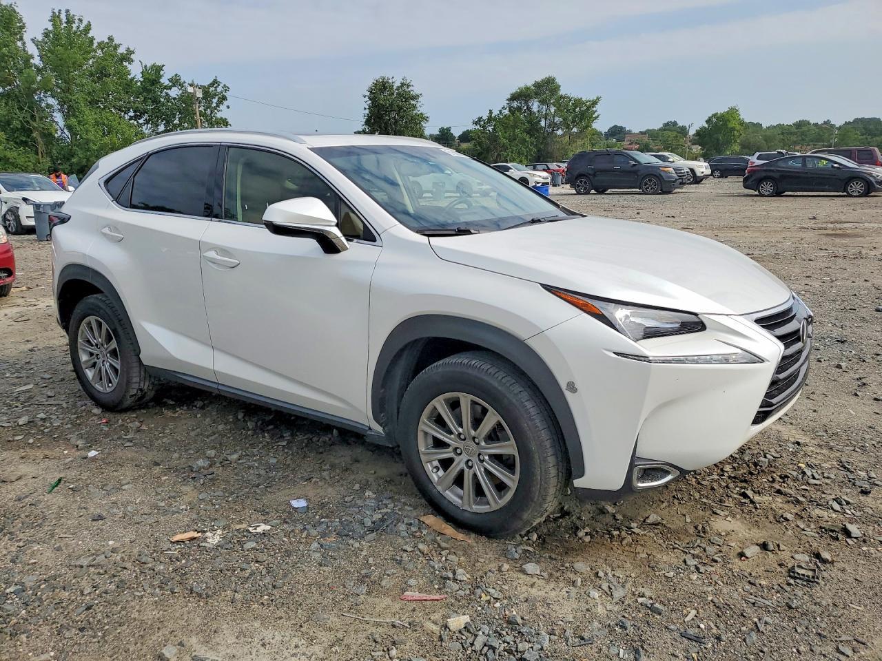 2016 Lexus Nx 200T Base - Фото 4