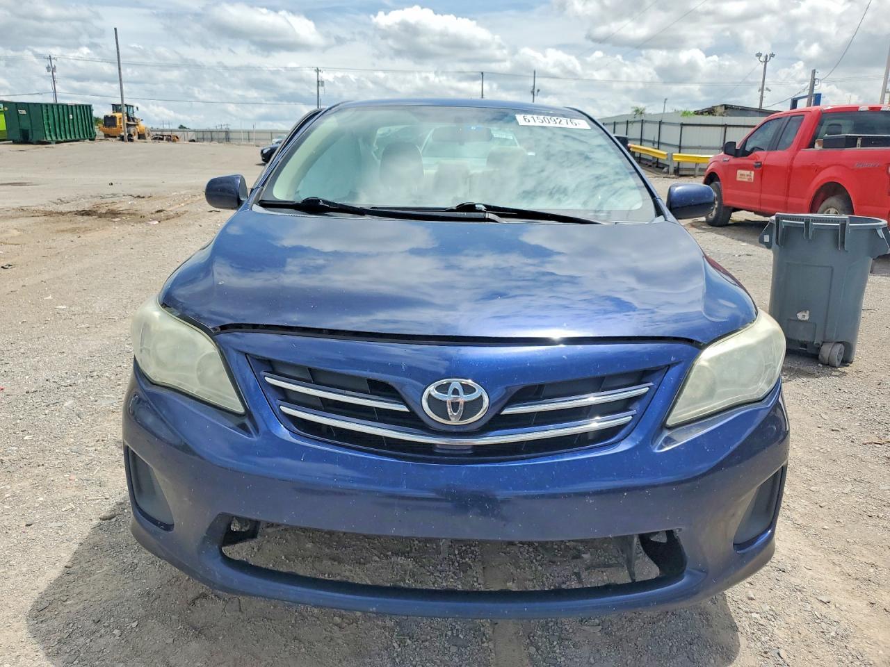 2013 Toyota Corolla Le - Image 5